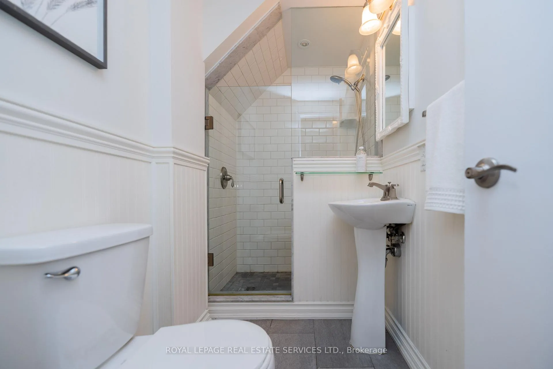 Photo 39 of 341 Old Orchard Grove, Toronto, Lawrence Park North — HOMEH