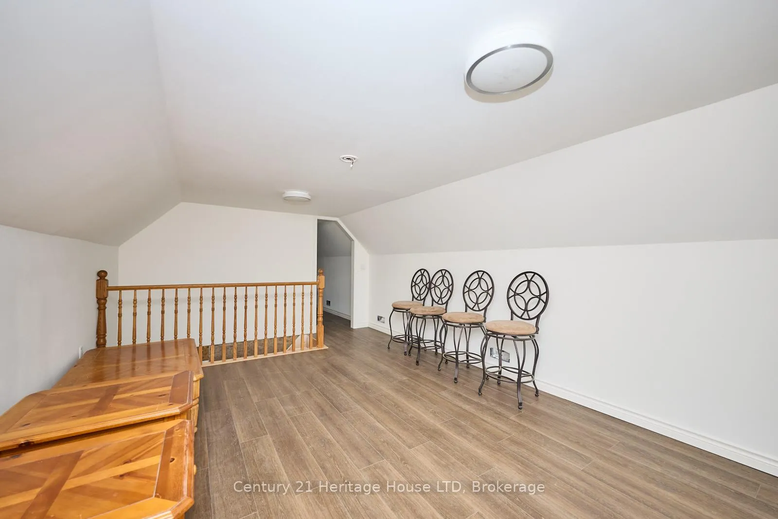 Photo 37 of 17 Biggar Road, Thorold, Port Robinson — HOMEH