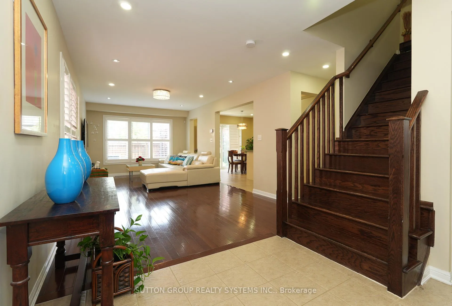 Photo 7 of 35 Bleasdale Avenue, Brampton, Northwest Brampton — HOMEH