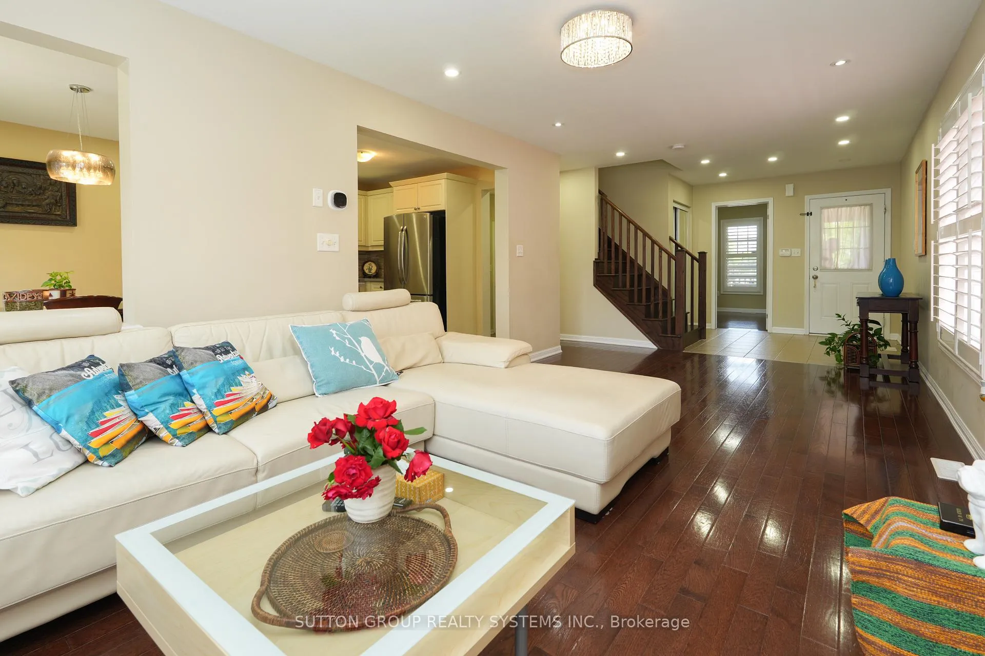 Photo 10 of 35 Bleasdale Avenue, Brampton, Northwest Brampton — HOMEH