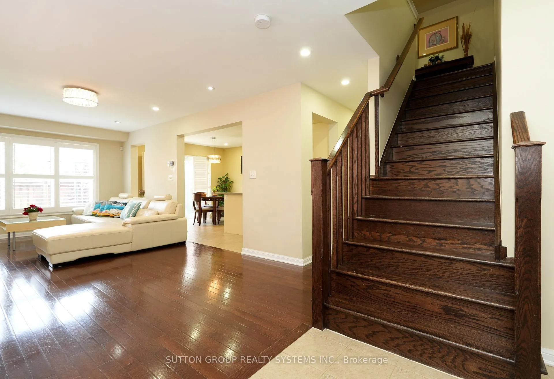 Photo 18 of 35 Bleasdale Avenue, Brampton, Northwest Brampton — HOMEH