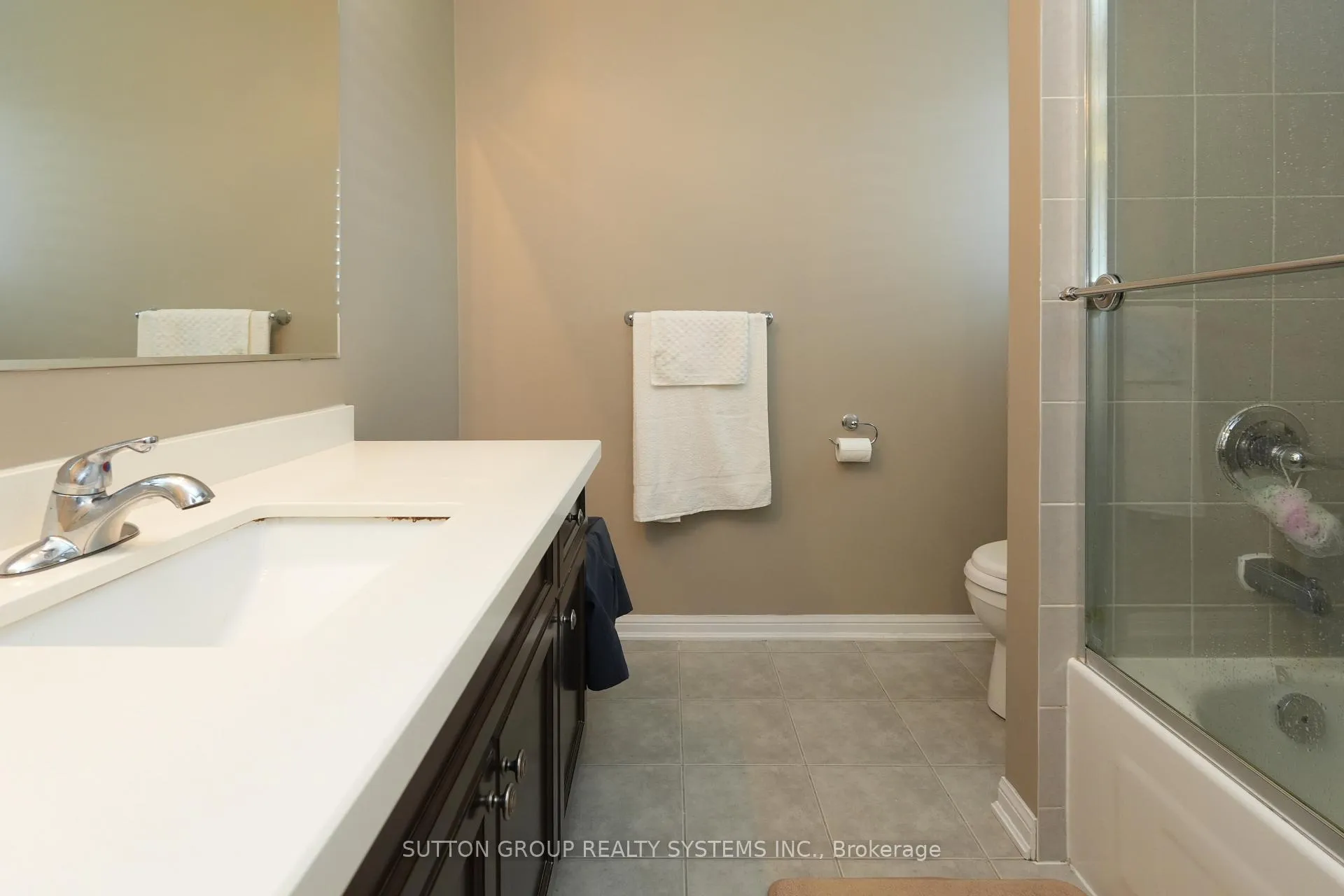 Photo 24 of 35 Bleasdale Avenue, Brampton, Northwest Brampton — HOMEH