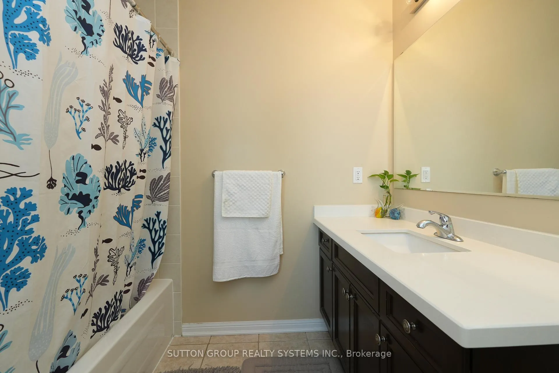 Photo 28 of 35 Bleasdale Avenue, Brampton, Northwest Brampton — HOMEH