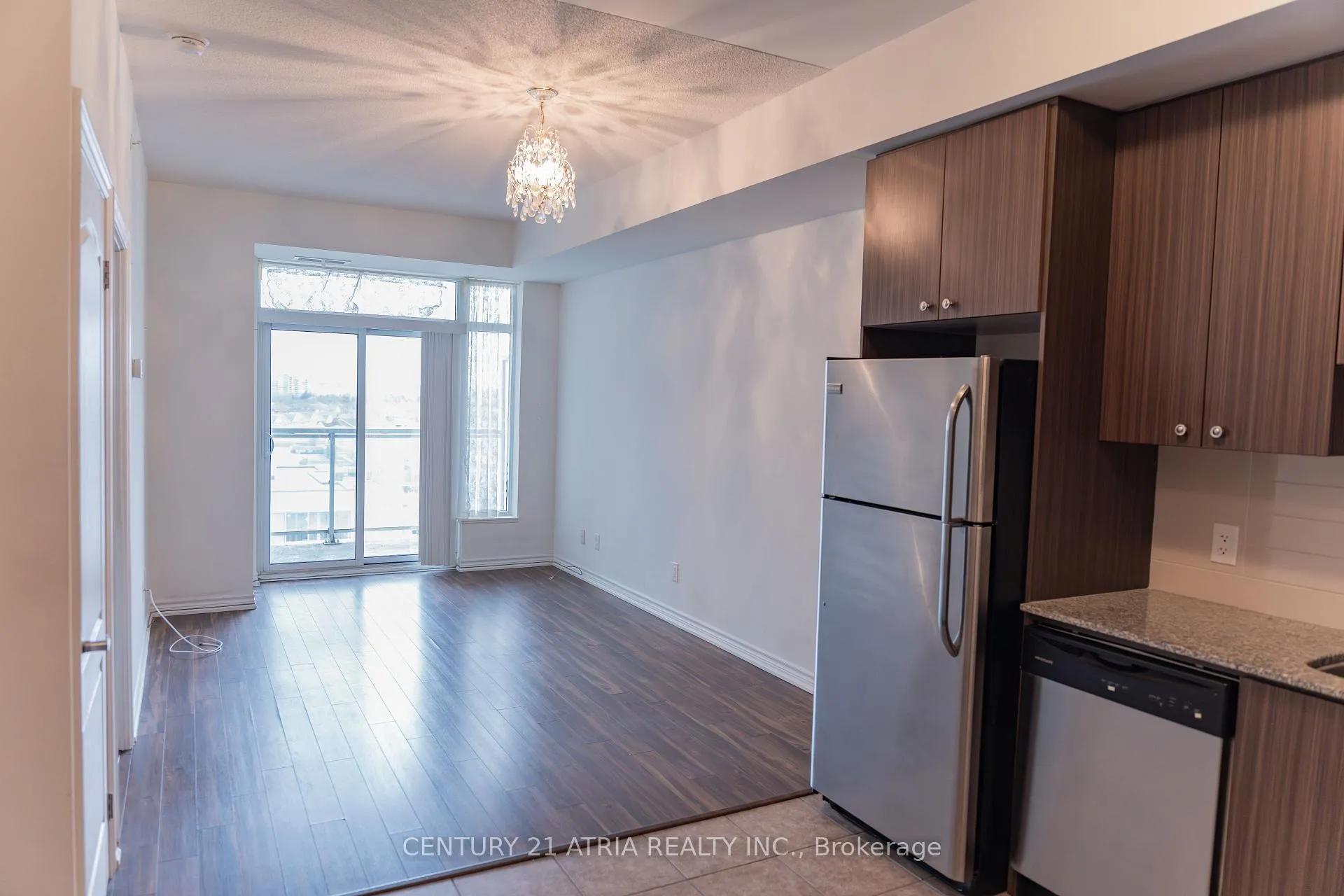 Photo 1 of Unit 902, 8323 Kennedy Road, Markham, Village Green-South Unionville — HOMEH