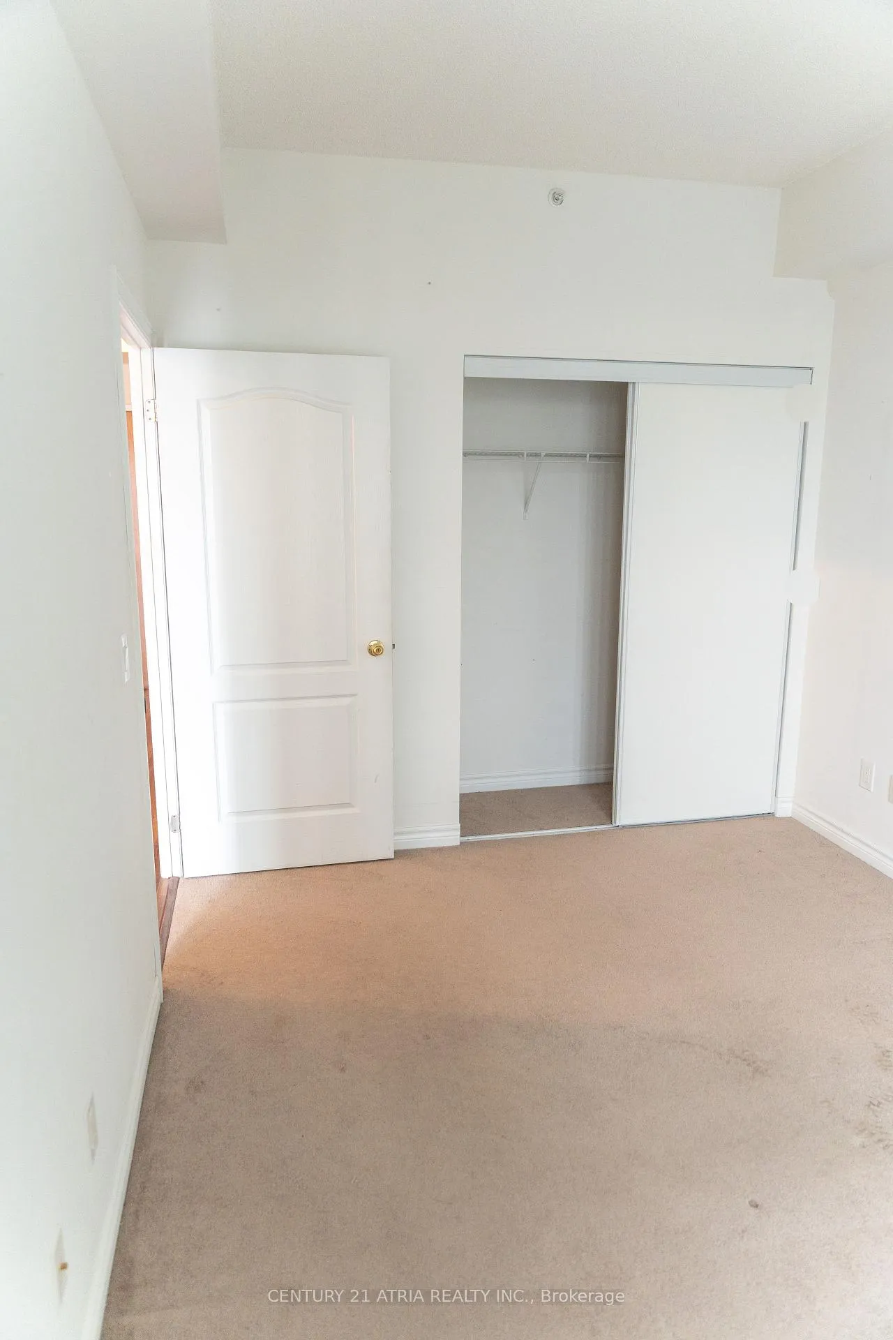 Photo 12 of Unit 902, 8323 Kennedy Road, Markham, Village Green-South Unionville — HOMEH