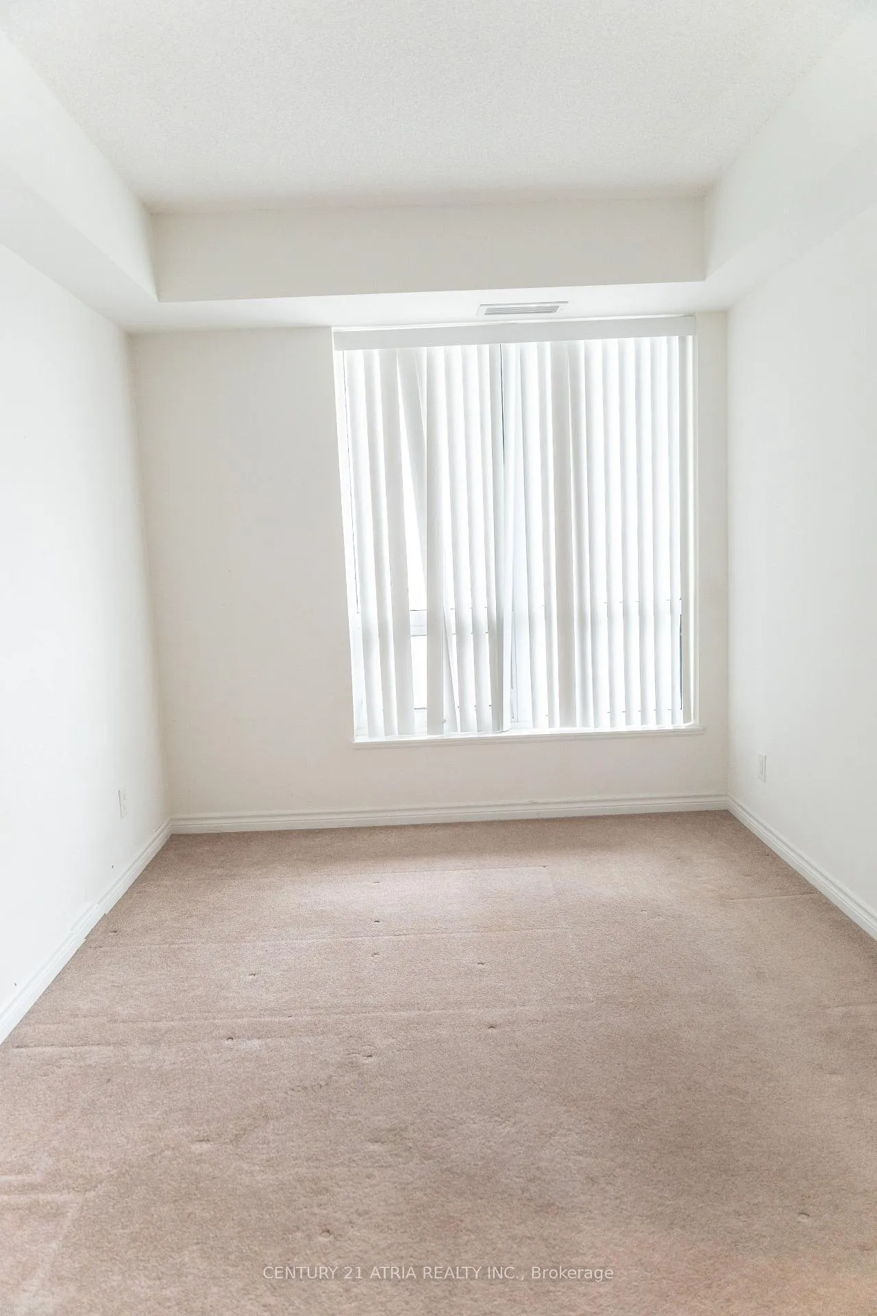 Photo 13 of Unit 902, 8323 Kennedy Road, Markham, Village Green-South Unionville — HOMEH