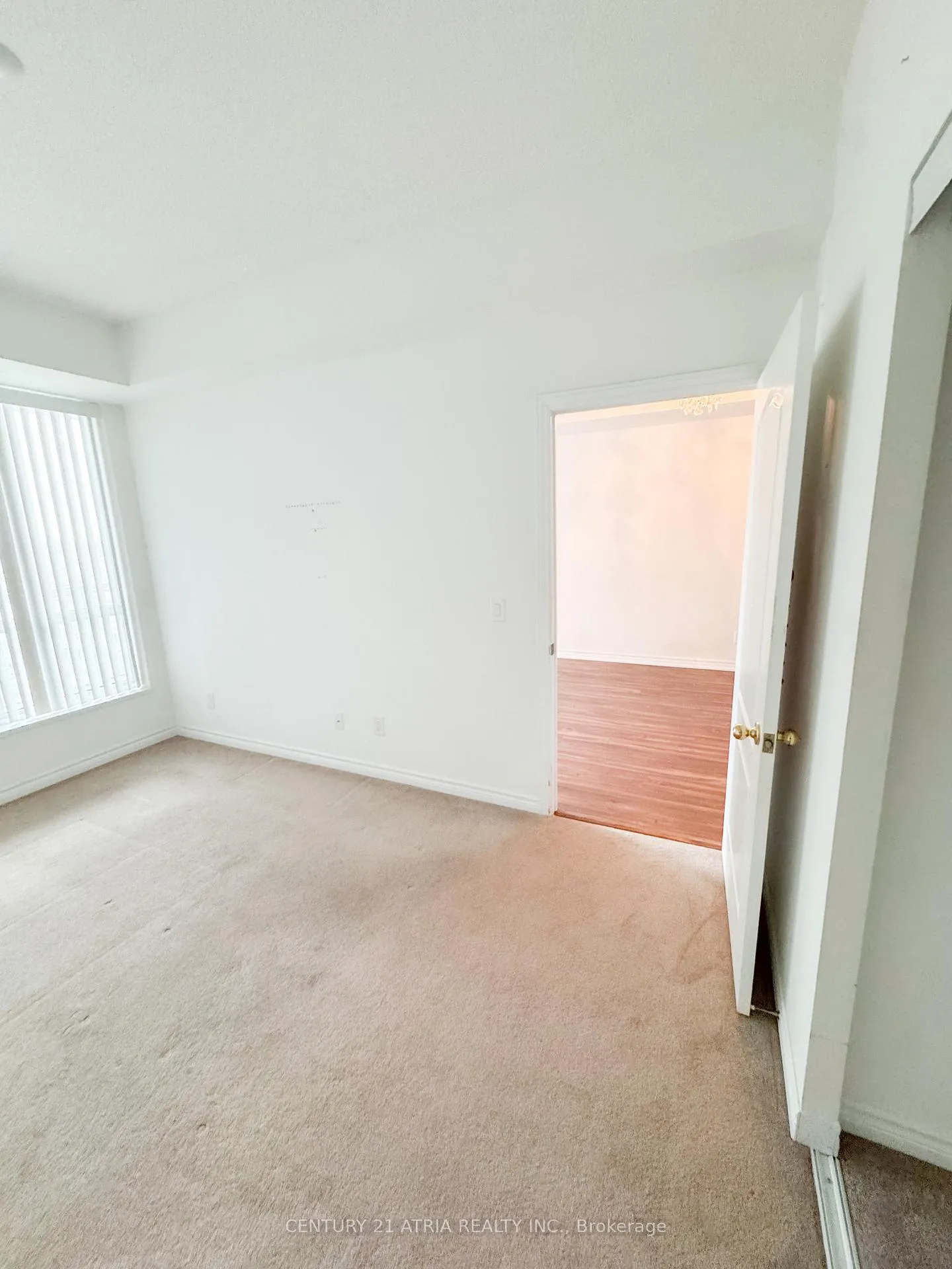 Photo 14 of Unit 902, 8323 Kennedy Road, Markham, Village Green-South Unionville — HOMEH