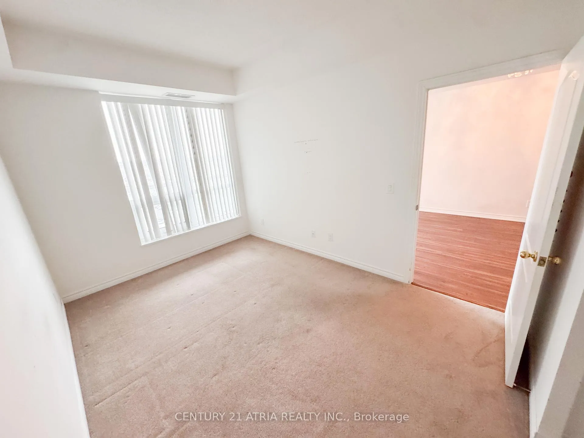 Photo 15 of Unit 902, 8323 Kennedy Road, Markham, Village Green-South Unionville — HOMEH