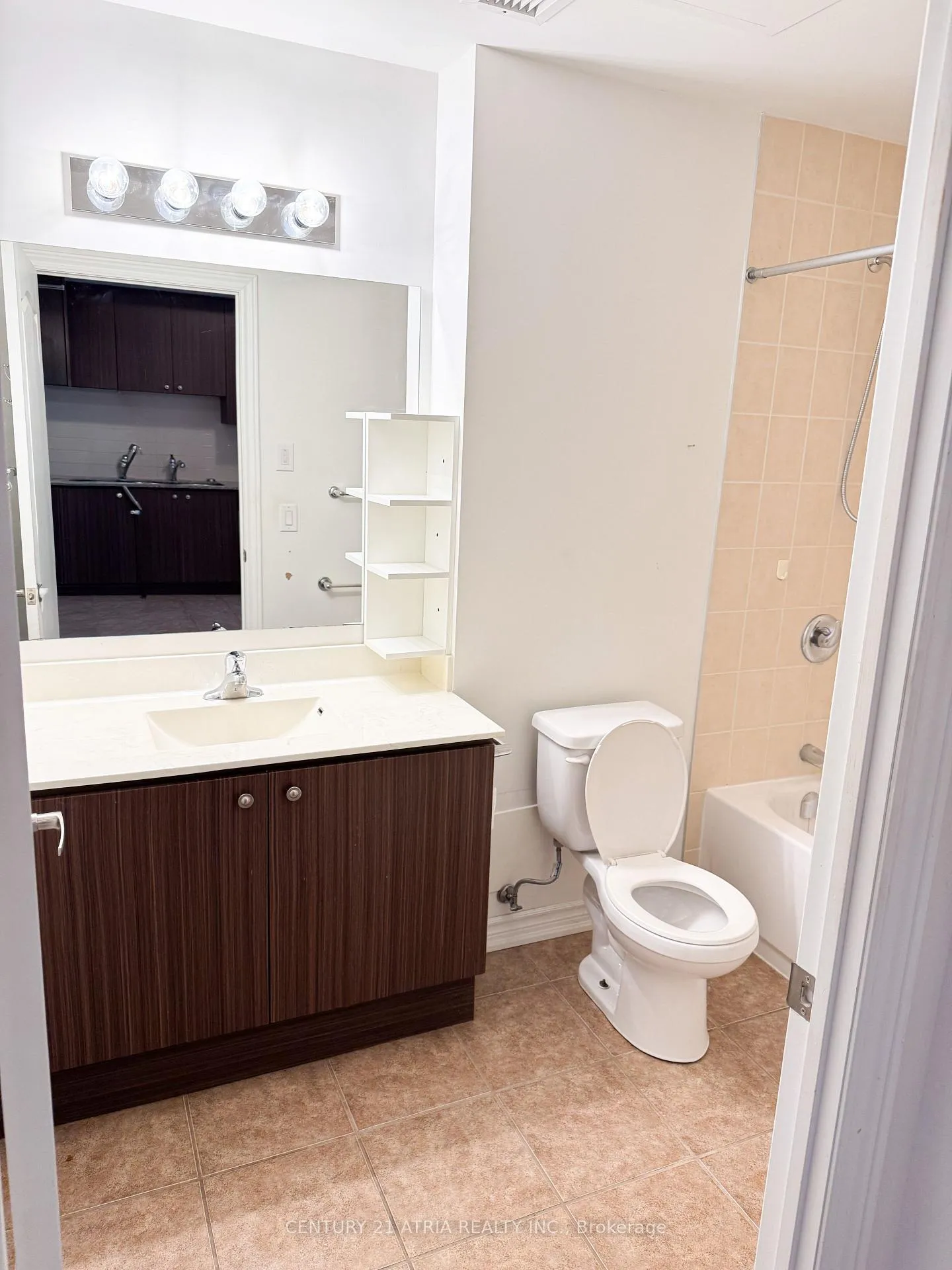 Photo 19 of Unit 902, 8323 Kennedy Road, Markham, Village Green-South Unionville — HOMEH