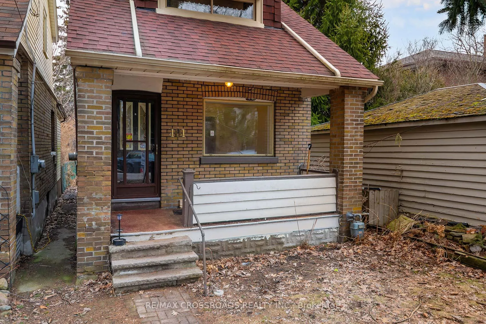 Photo 5 of 101 Cornell Avenue, Scarborough, Birchcliffe-Cliffside — HOMEH