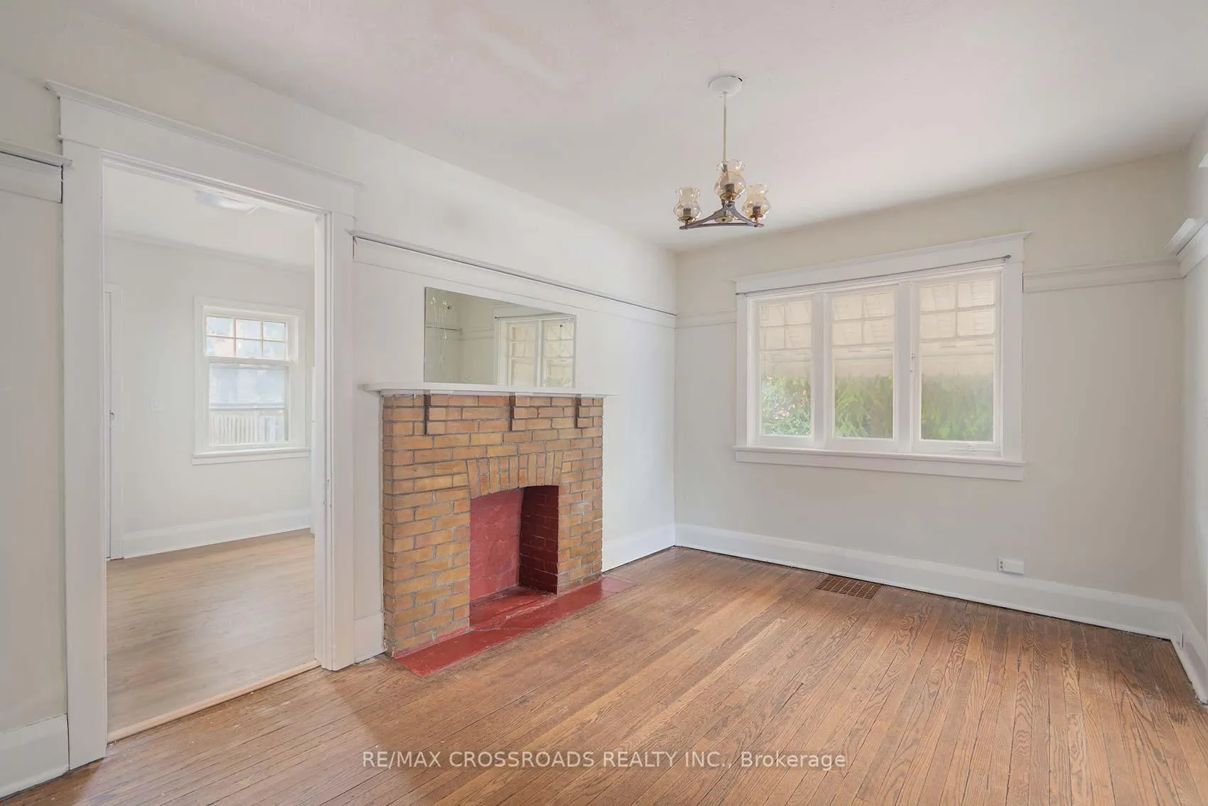 Photo 14 of 101 Cornell Avenue, Scarborough, Birchcliffe-Cliffside — HOMEH