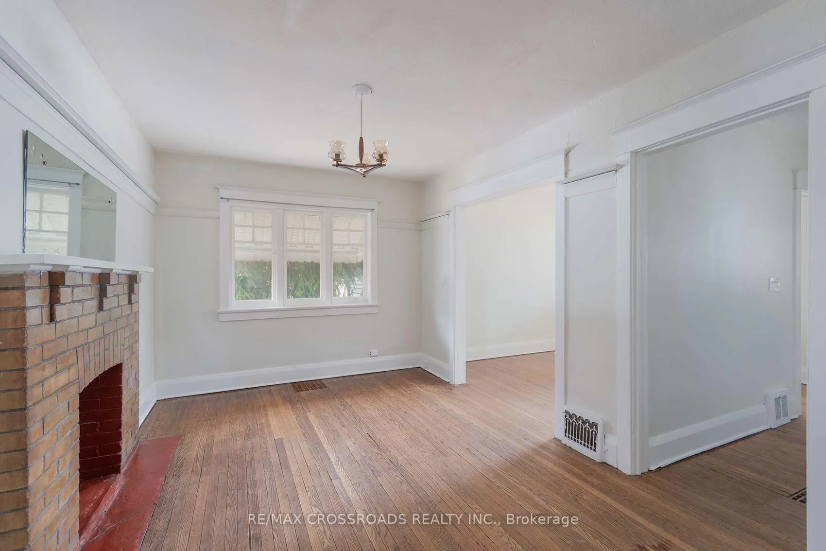 Photo 16 of 101 Cornell Avenue, Scarborough, Birchcliffe-Cliffside — HOMEH