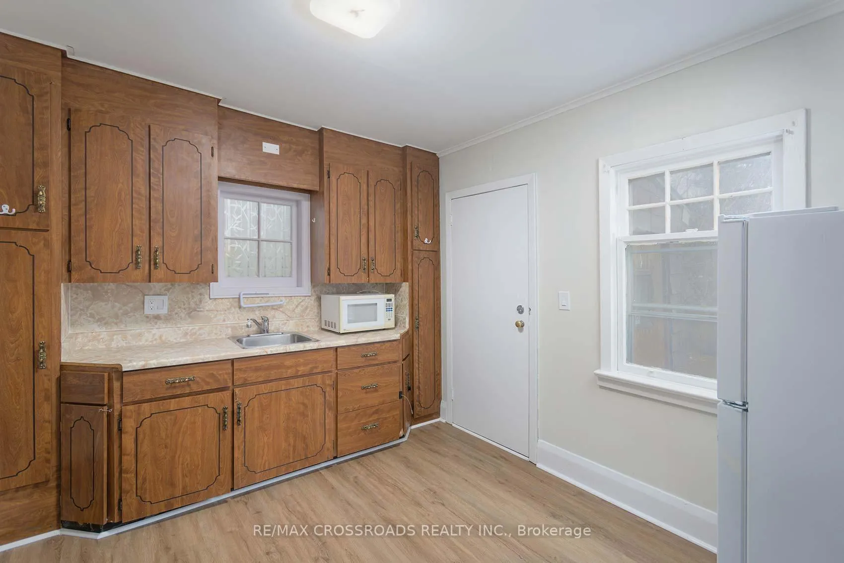 Photo 21 of 101 Cornell Avenue, Scarborough, Birchcliffe-Cliffside — HOMEH