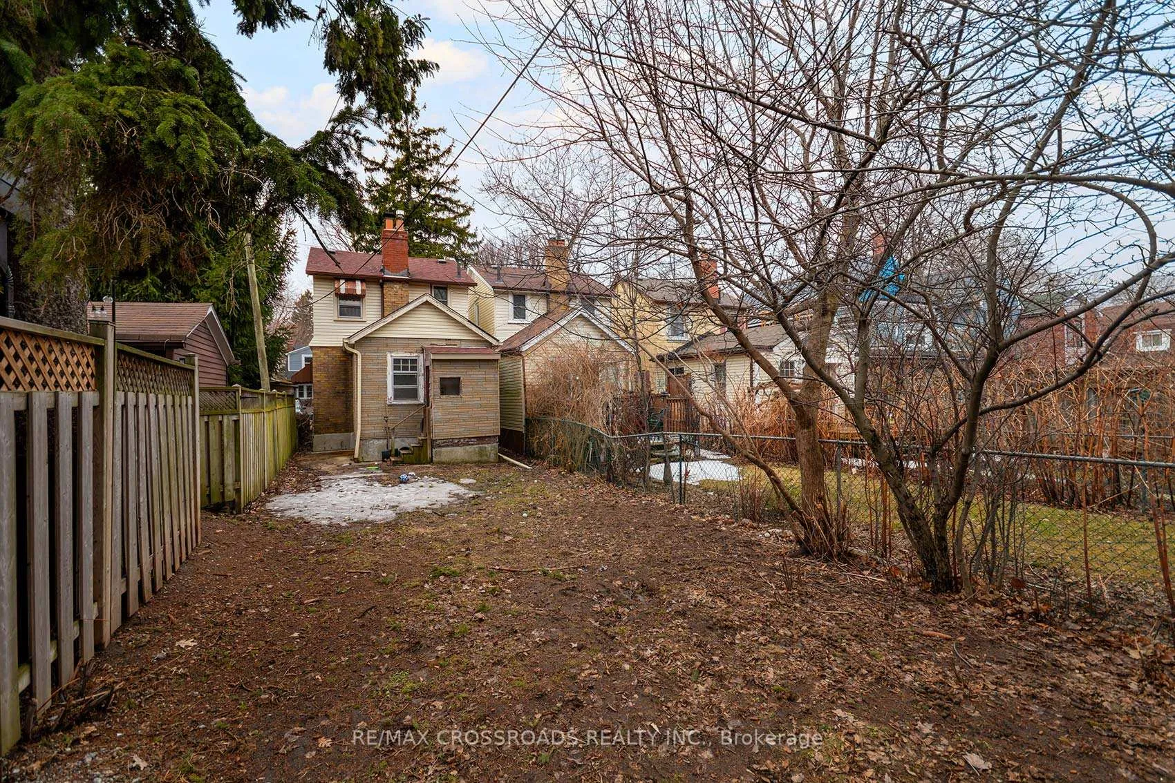 Photo 35 of 101 Cornell Avenue, Scarborough, Birchcliffe-Cliffside — HOMEH