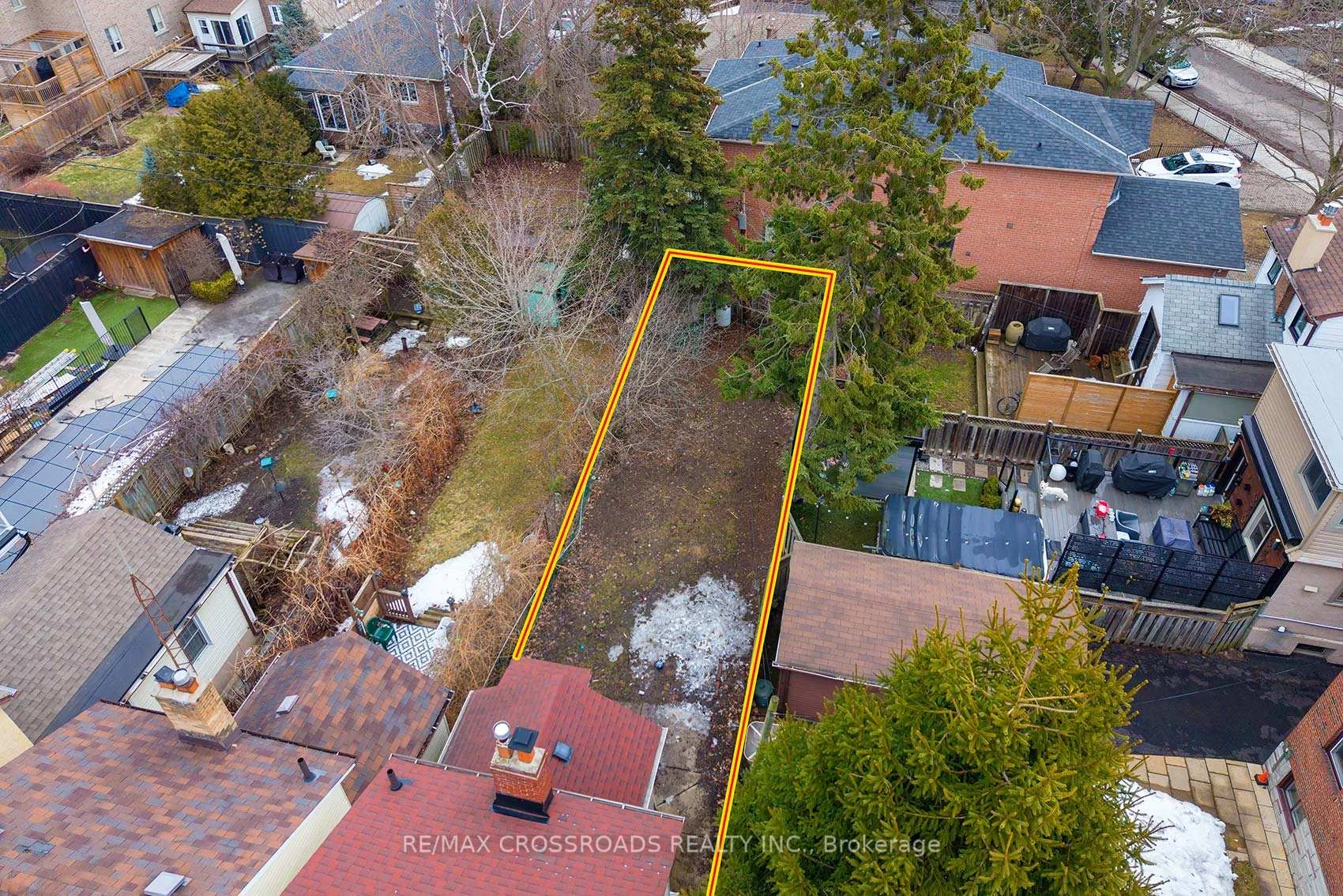 Photo 36 of 101 Cornell Avenue, Scarborough, Birchcliffe-Cliffside — HOMEH