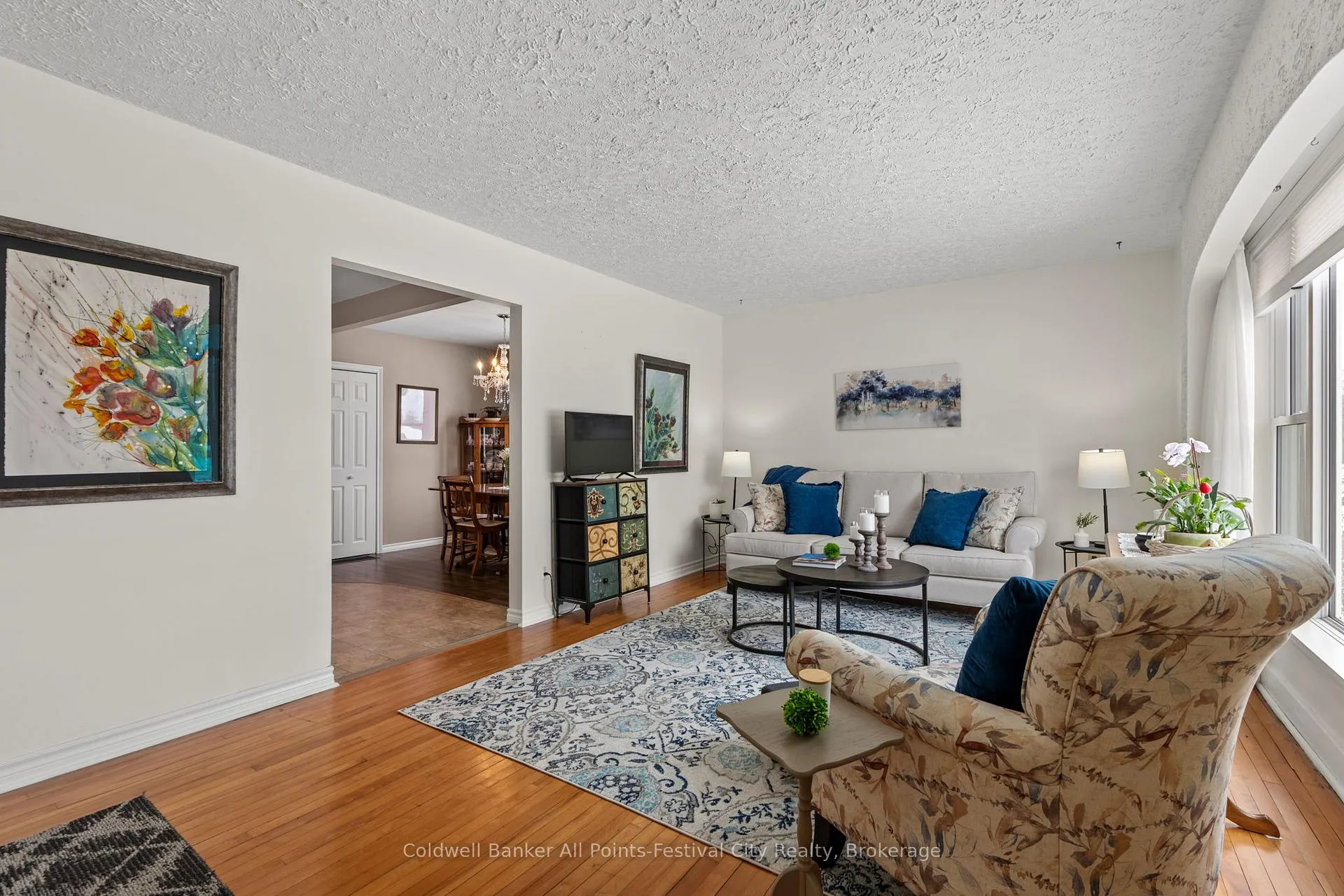 Photo 5 of 49 Carling Terrace, North Huron, Wingham — HOMEH