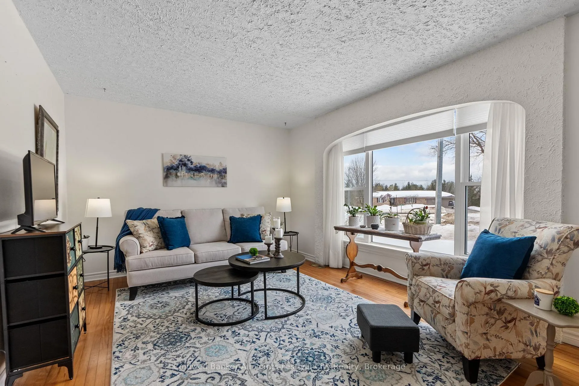 Photo 6 of 49 Carling Terrace, North Huron, Wingham — HOMEH