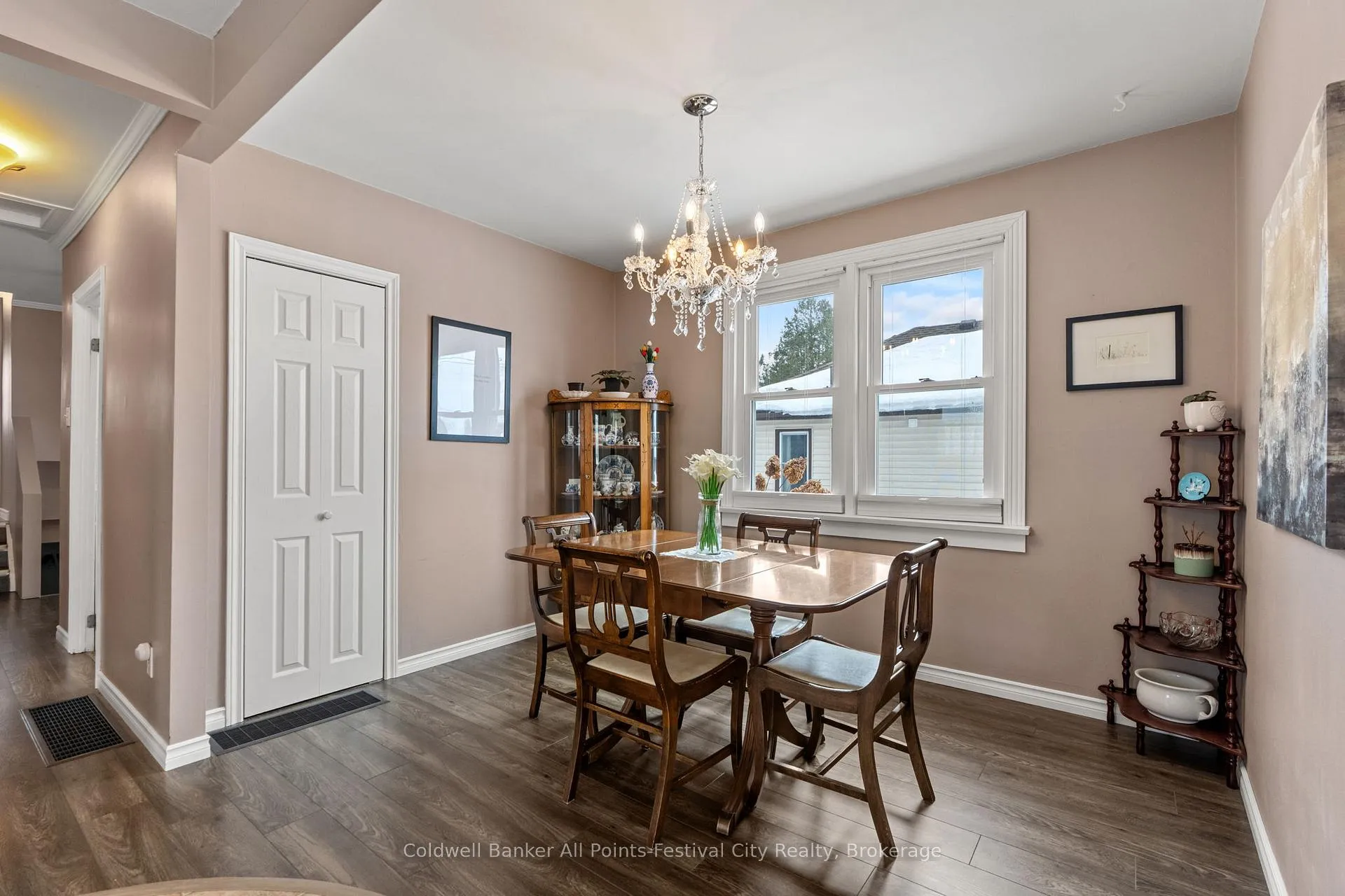 Photo 9 of 49 Carling Terrace, North Huron, Wingham — HOMEH