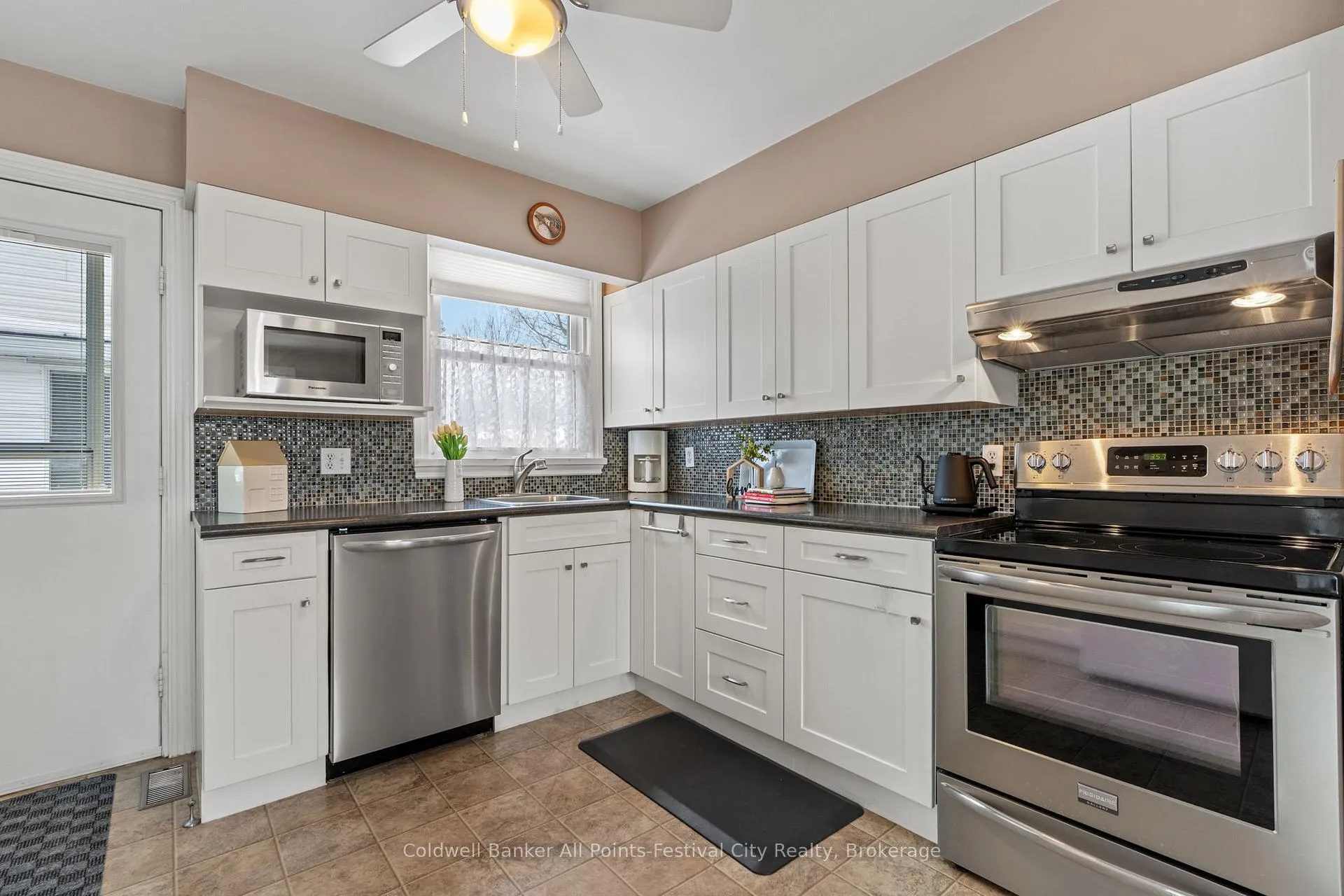 Photo 13 of 49 Carling Terrace, North Huron, Wingham — HOMEH