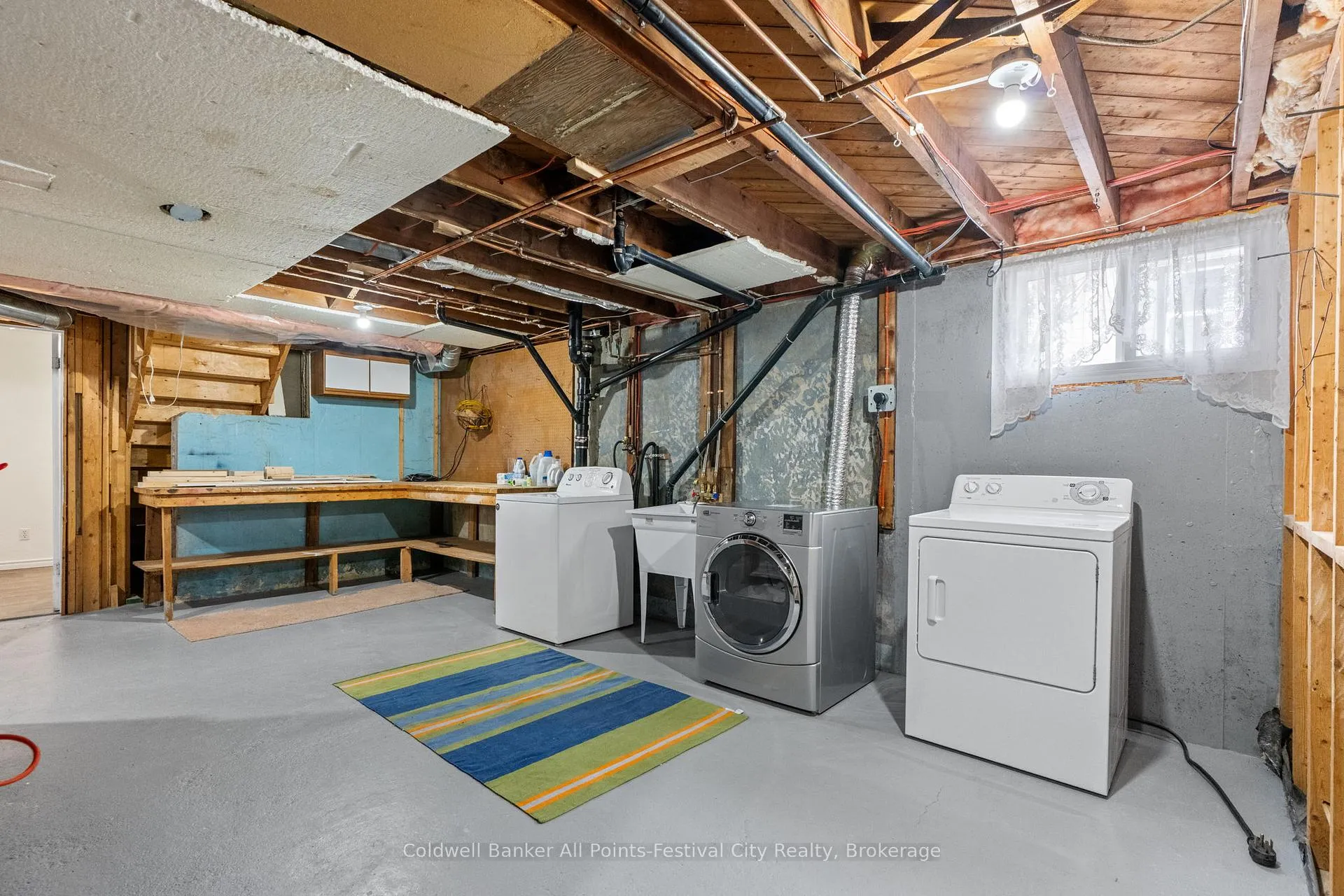 Photo 36 of 49 Carling Terrace, North Huron, Wingham — HOMEH