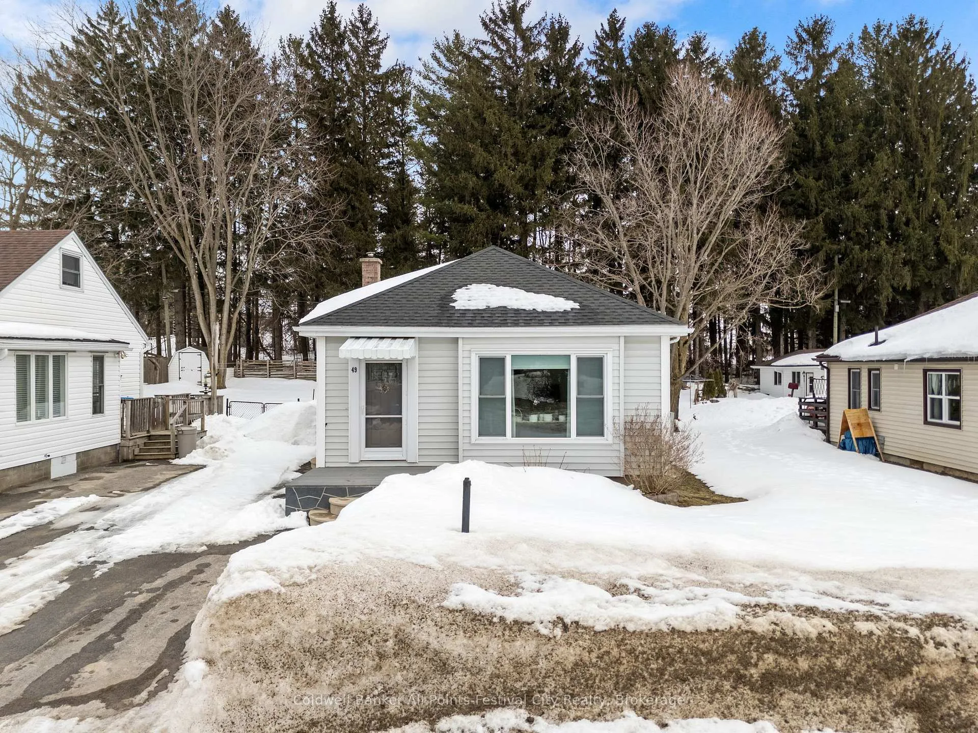 Photo 41 of 49 Carling Terrace, North Huron, Wingham — HOMEH