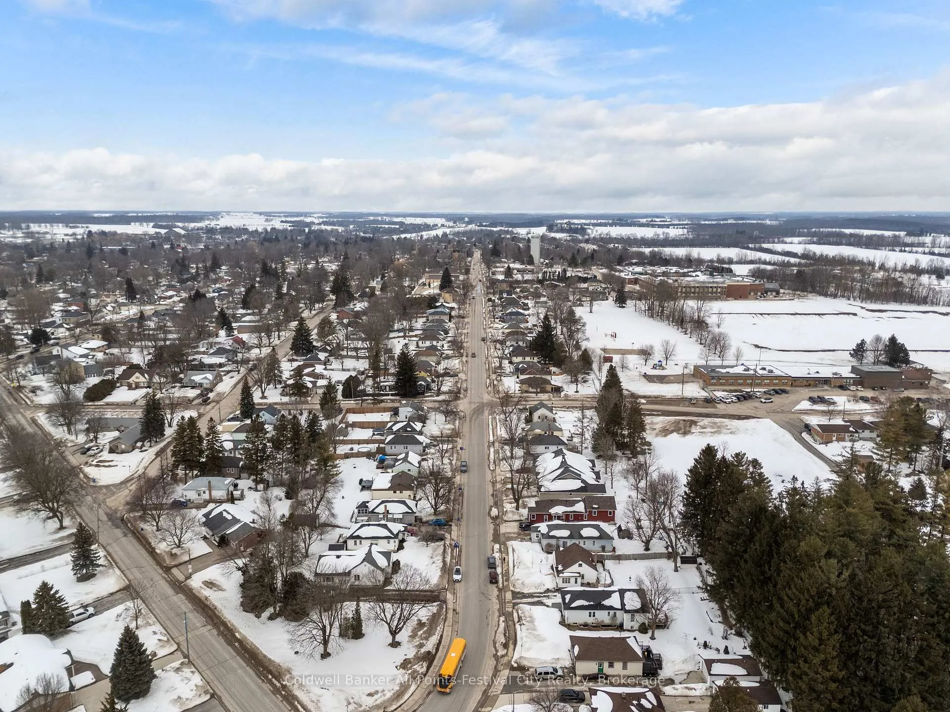 Photo 45 of 49 Carling Terrace, North Huron, Wingham — HOMEH