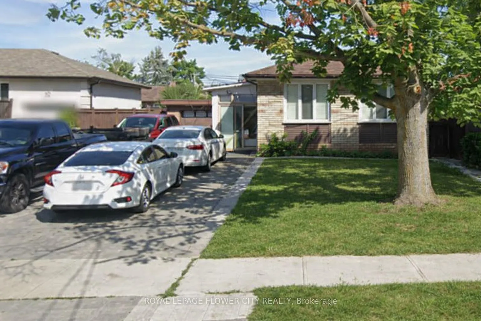 Photo 1 of 63 Hawkedon Crescent, Etobicoke, West Humber-Clairville — HOMEH