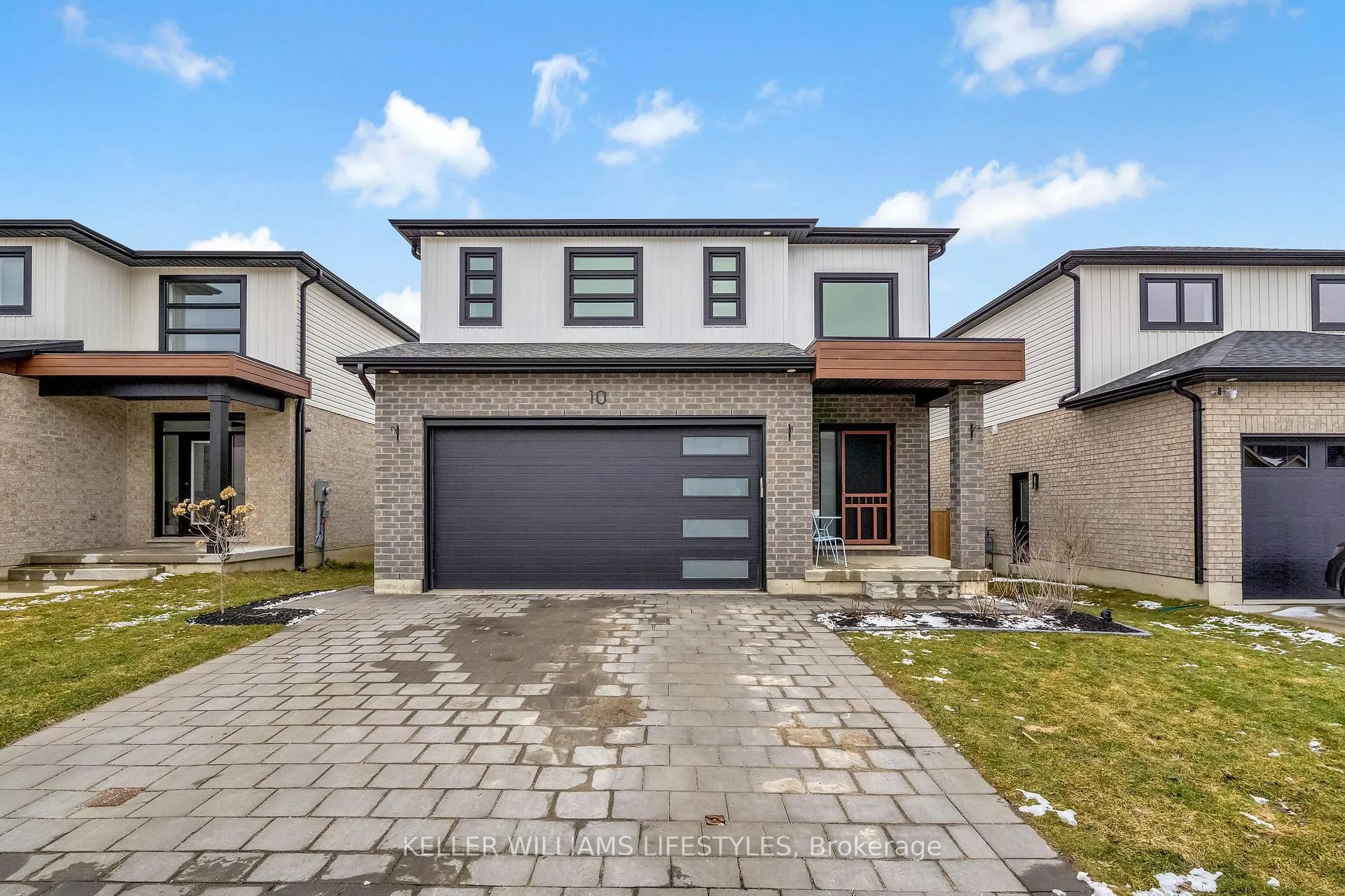 Photo 1 of 10 Mcneil Street, Strathroy-Caradoc, Mount Brydges — HOMEH