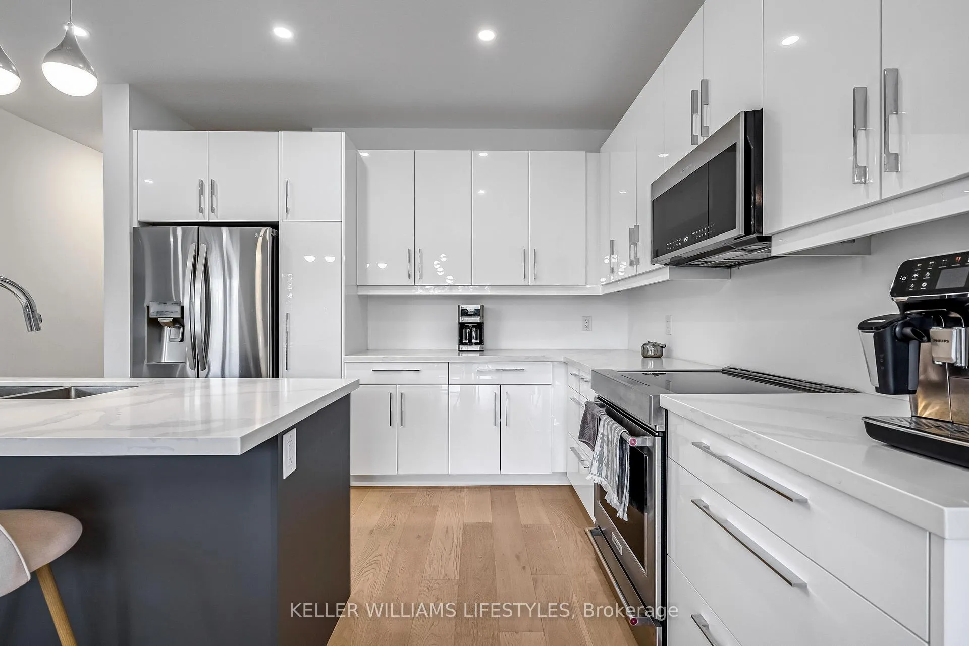 Photo 18 of 10 Mcneil Street, Strathroy-Caradoc, Mount Brydges — HOMEH