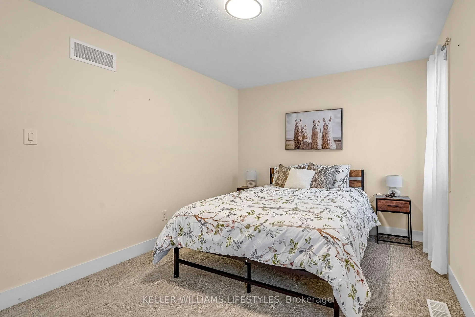 Photo 28 of 10 Mcneil Street, Strathroy-Caradoc, Mount Brydges — HOMEH
