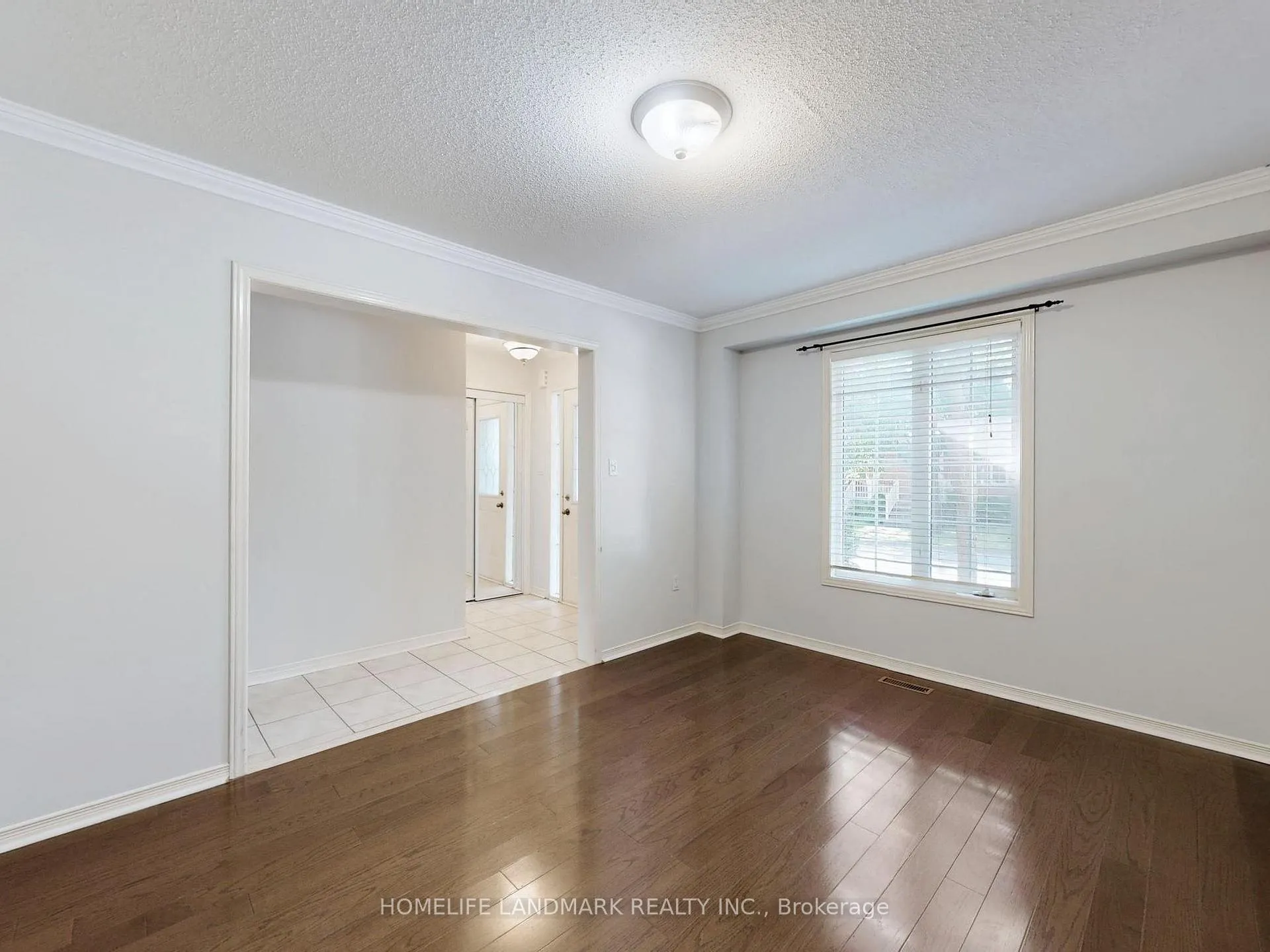 Photo 2 of 60 Cariglia Trail, Markham, Village Green-South Unionville — HOMEH