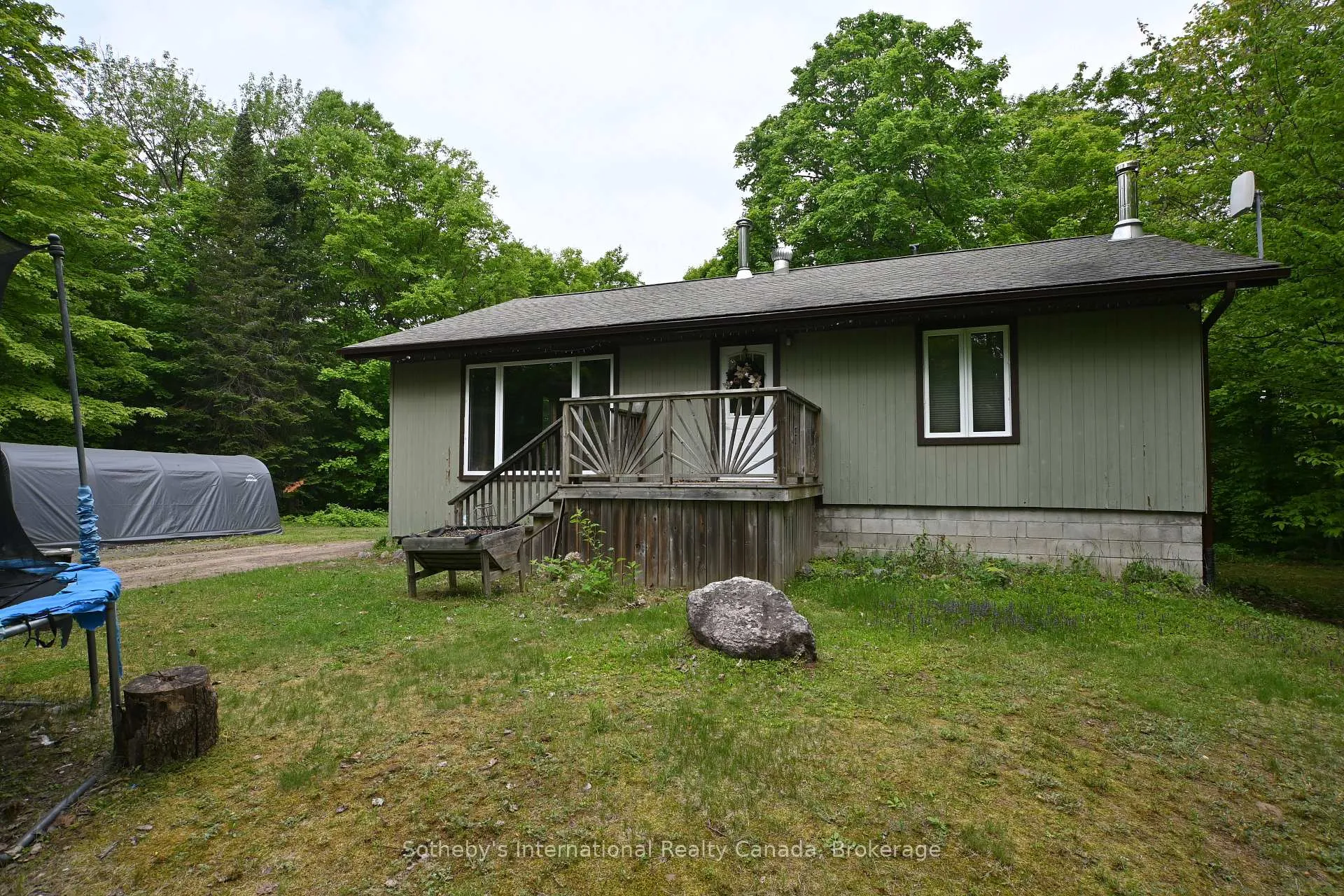 Photo 2 of 48 Miller Drive, McDougall — HOMEH