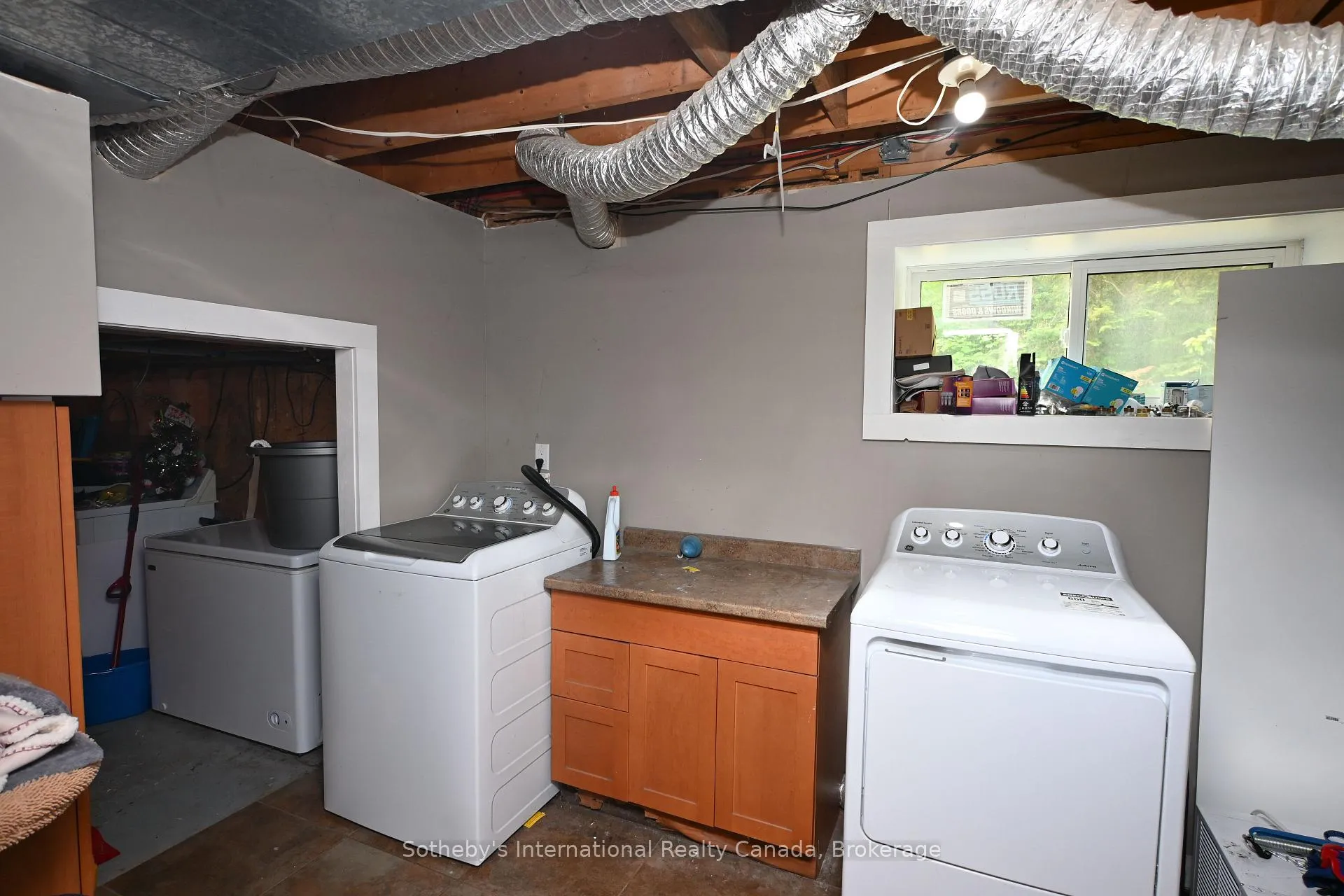 Photo 28 of 48 Miller Drive, McDougall — HOMEH