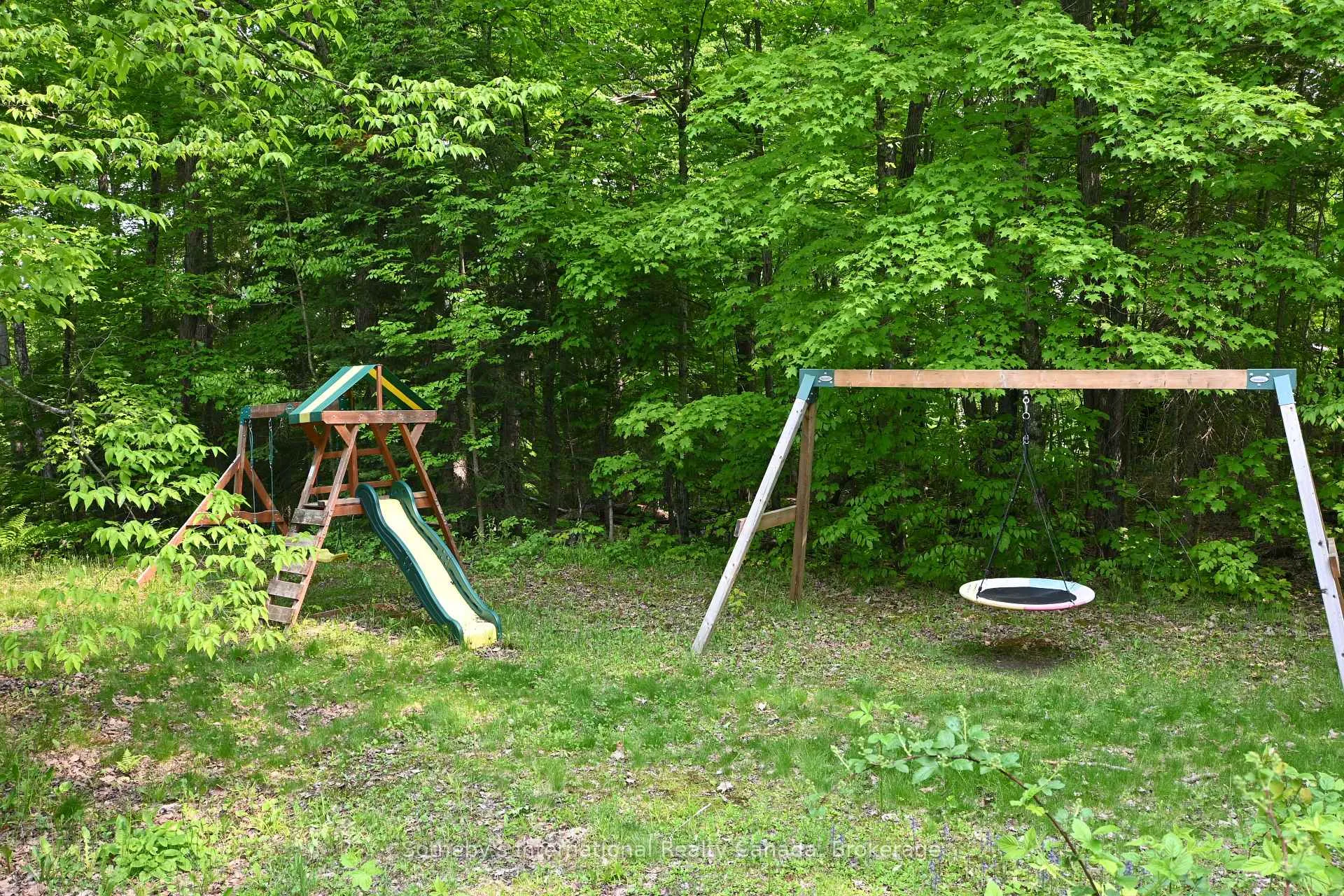 Photo 35 of 48 Miller Drive, McDougall — HOMEH