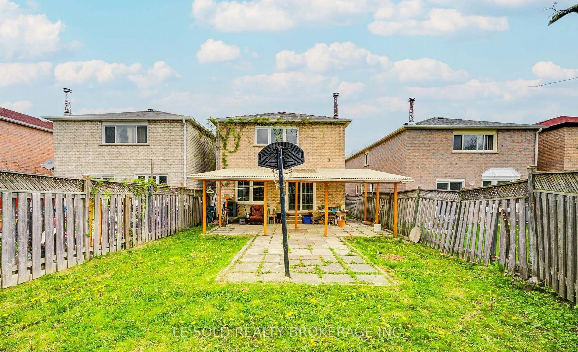Photo 19 of Unit Upper, 110 Cimmaron Street, Markham, Middlefield — HOMEH