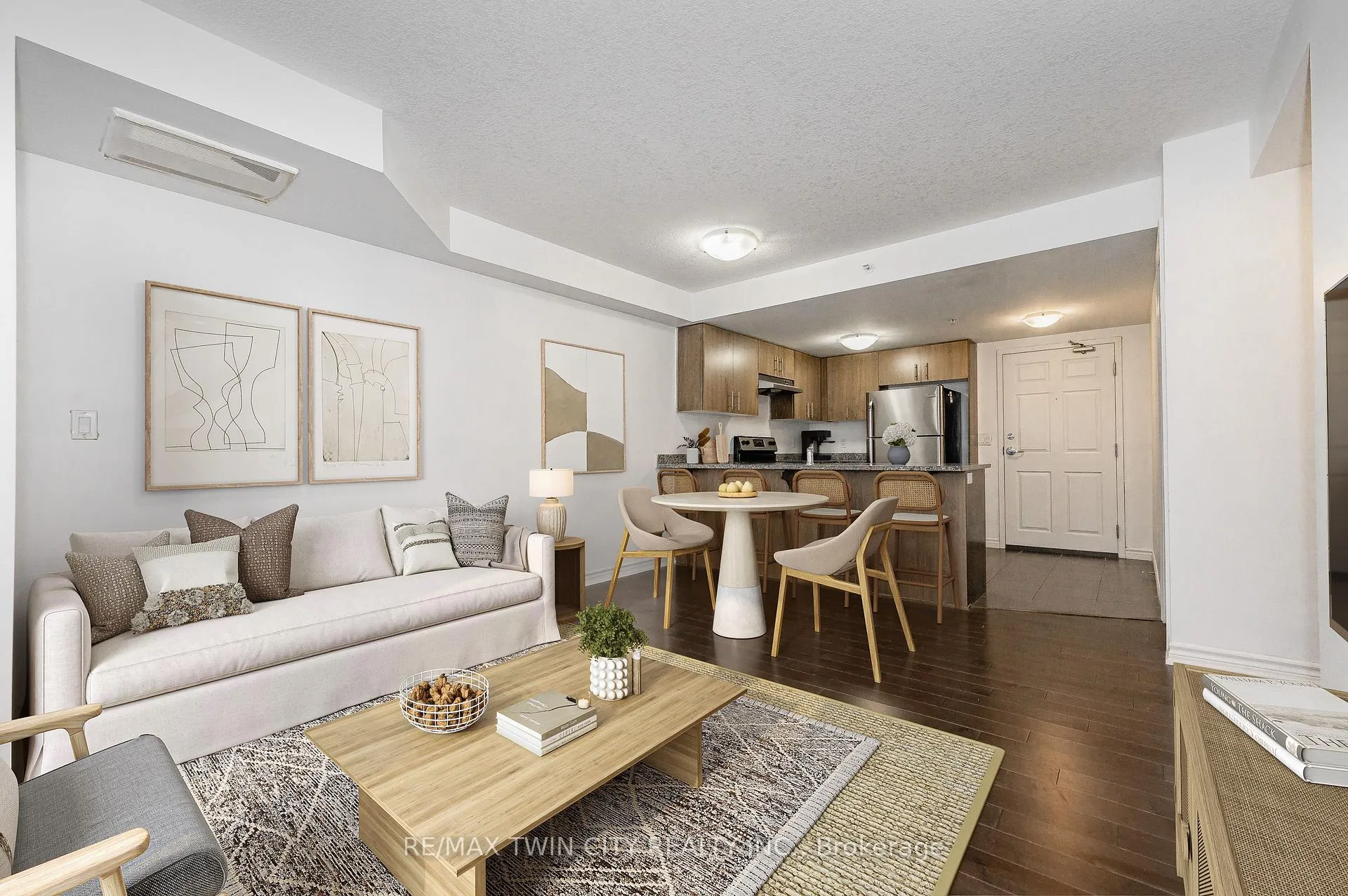 Photo 7 of Unit 410, 155 Commonwealth Street, Kitchener, Larentian West — HOMEH