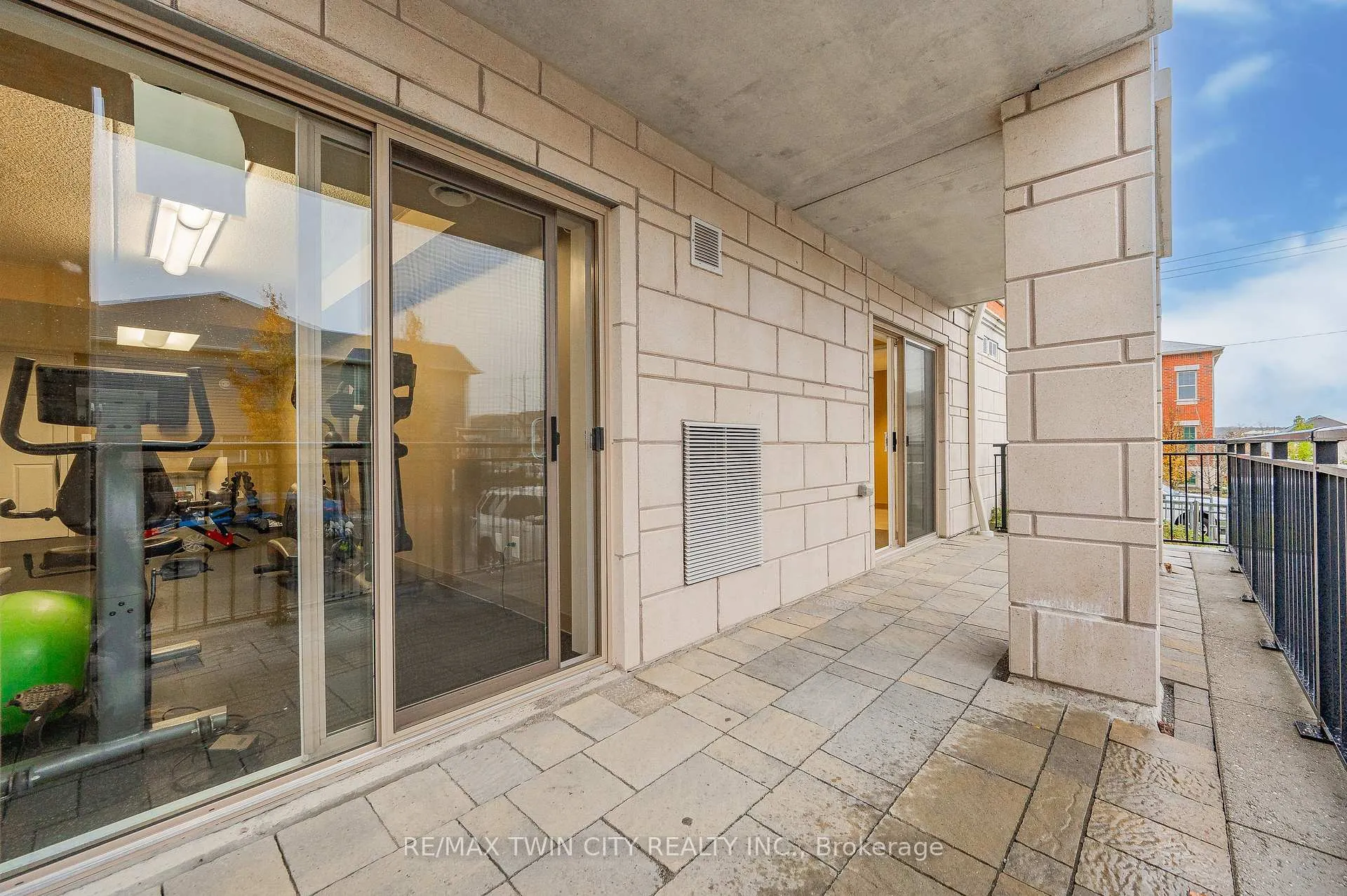 Photo 22 of Unit 410, 155 Commonwealth Street, Kitchener, Larentian West — HOMEH