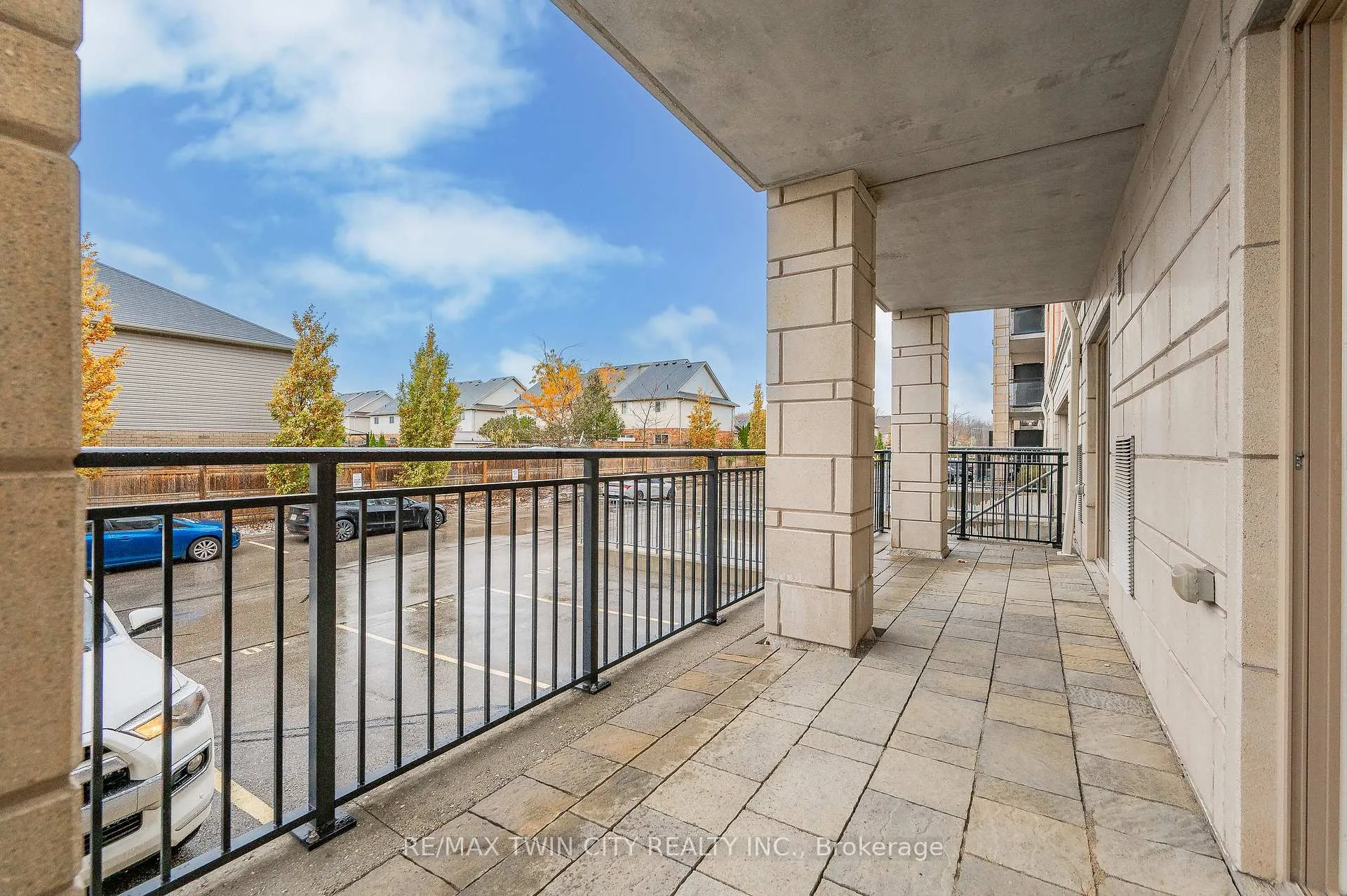 Photo 23 of Unit 410, 155 Commonwealth Street, Kitchener, Larentian West — HOMEH