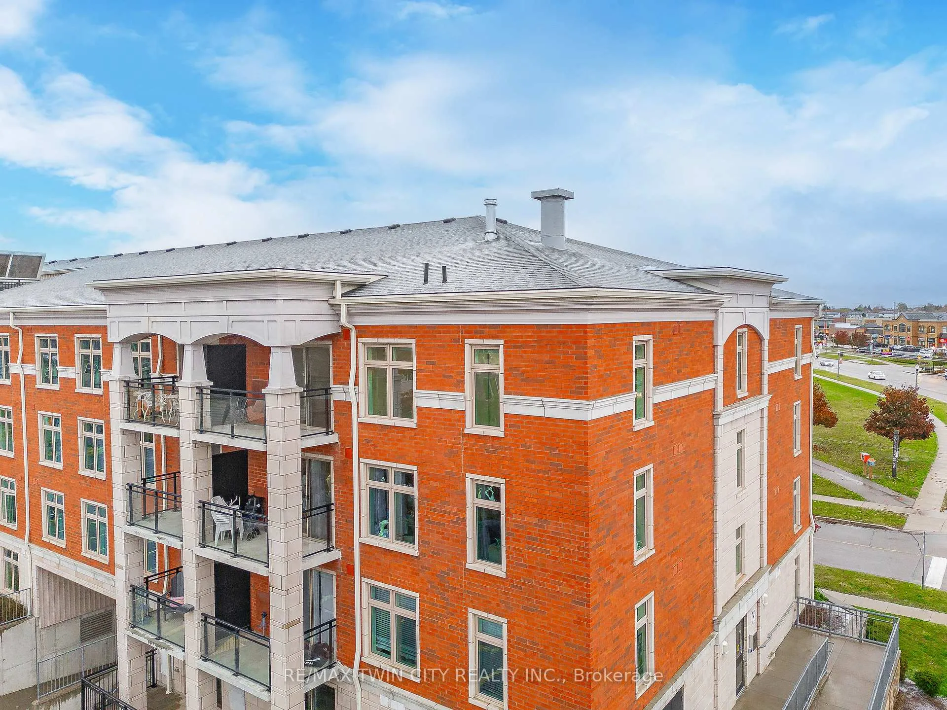 Photo 28 of Unit 410, 155 Commonwealth Street, Kitchener, Larentian West — HOMEH