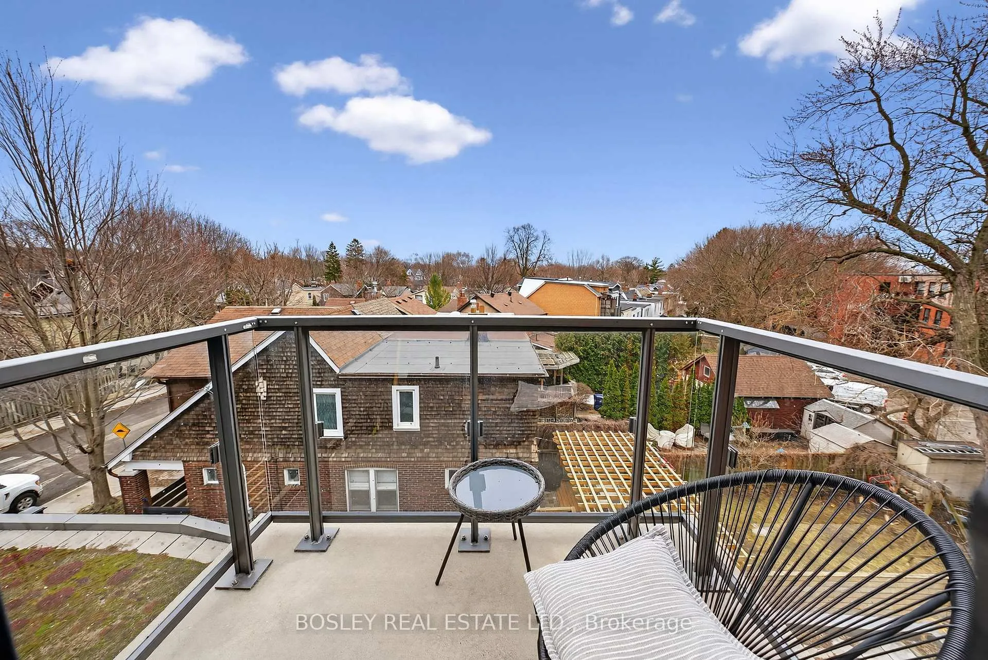 Photo 9 of Unit 301, 60 Haslett Avenue, Toronto, The Beaches — HOMEH