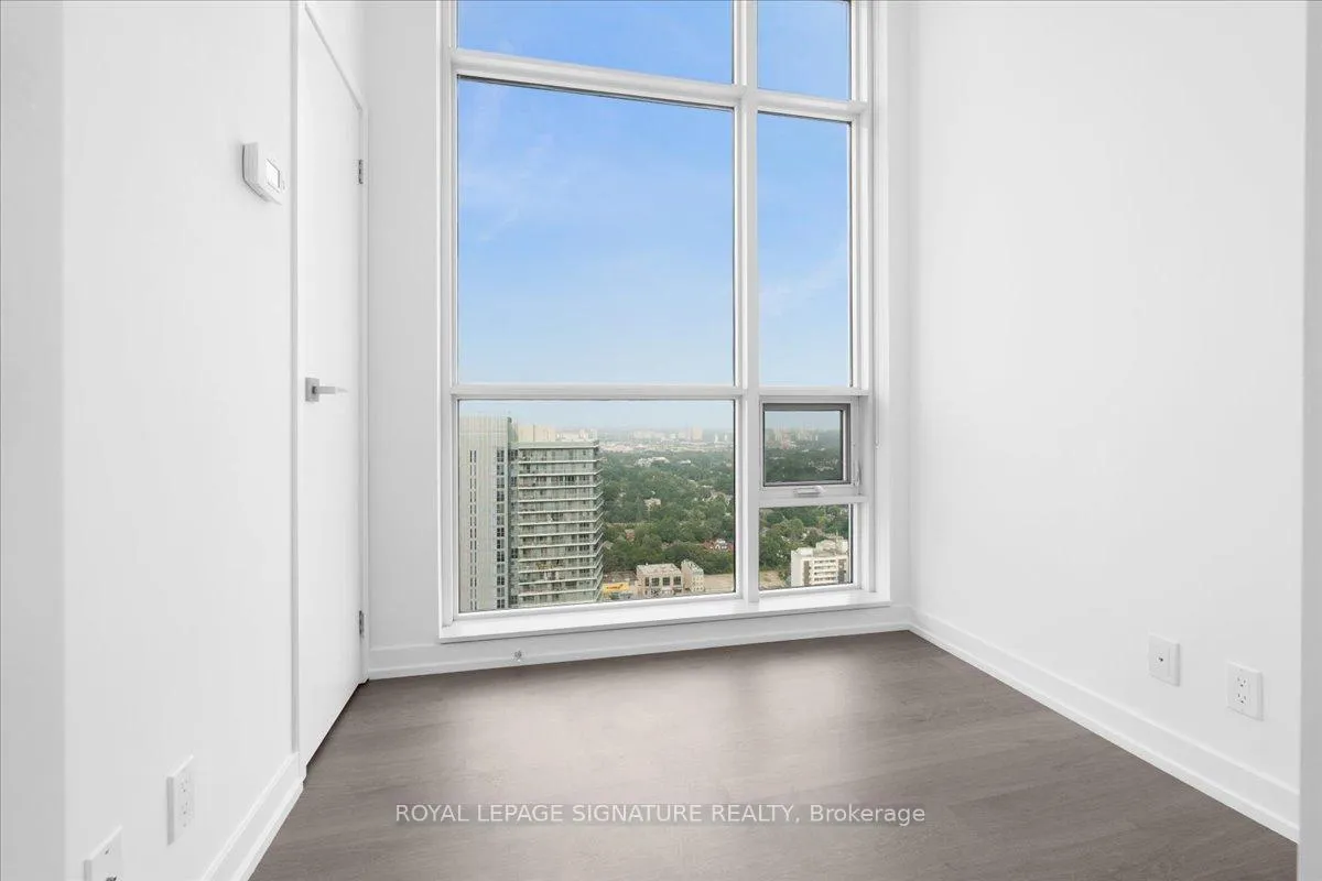 Photo 3 of Unit 3314, 98 Lillian Street, Toronto, Mount Pleasant West — HOMEH