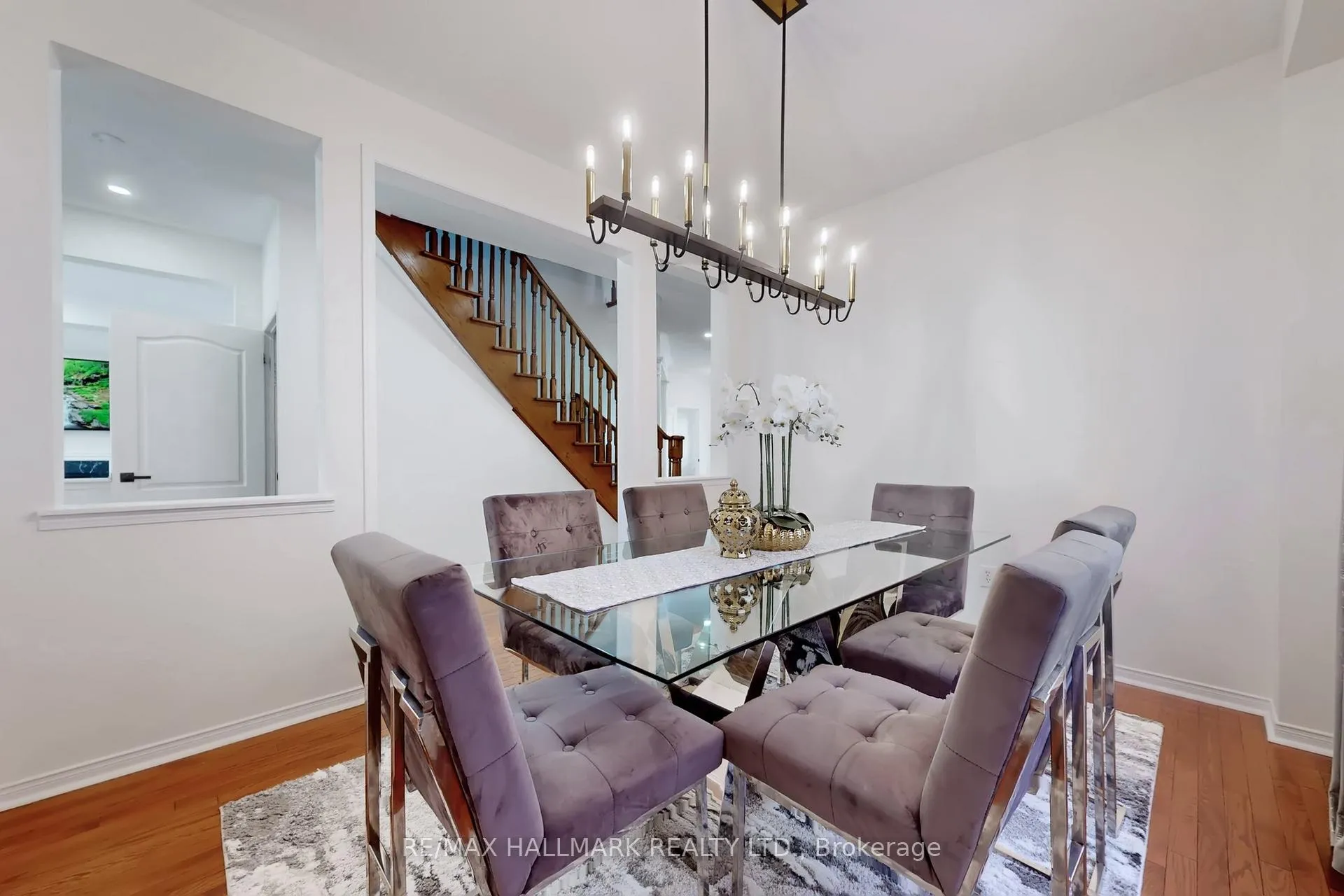 Photo 9 of 1348 Wallig Avenue, Oshawa, Taunton — HOMEH