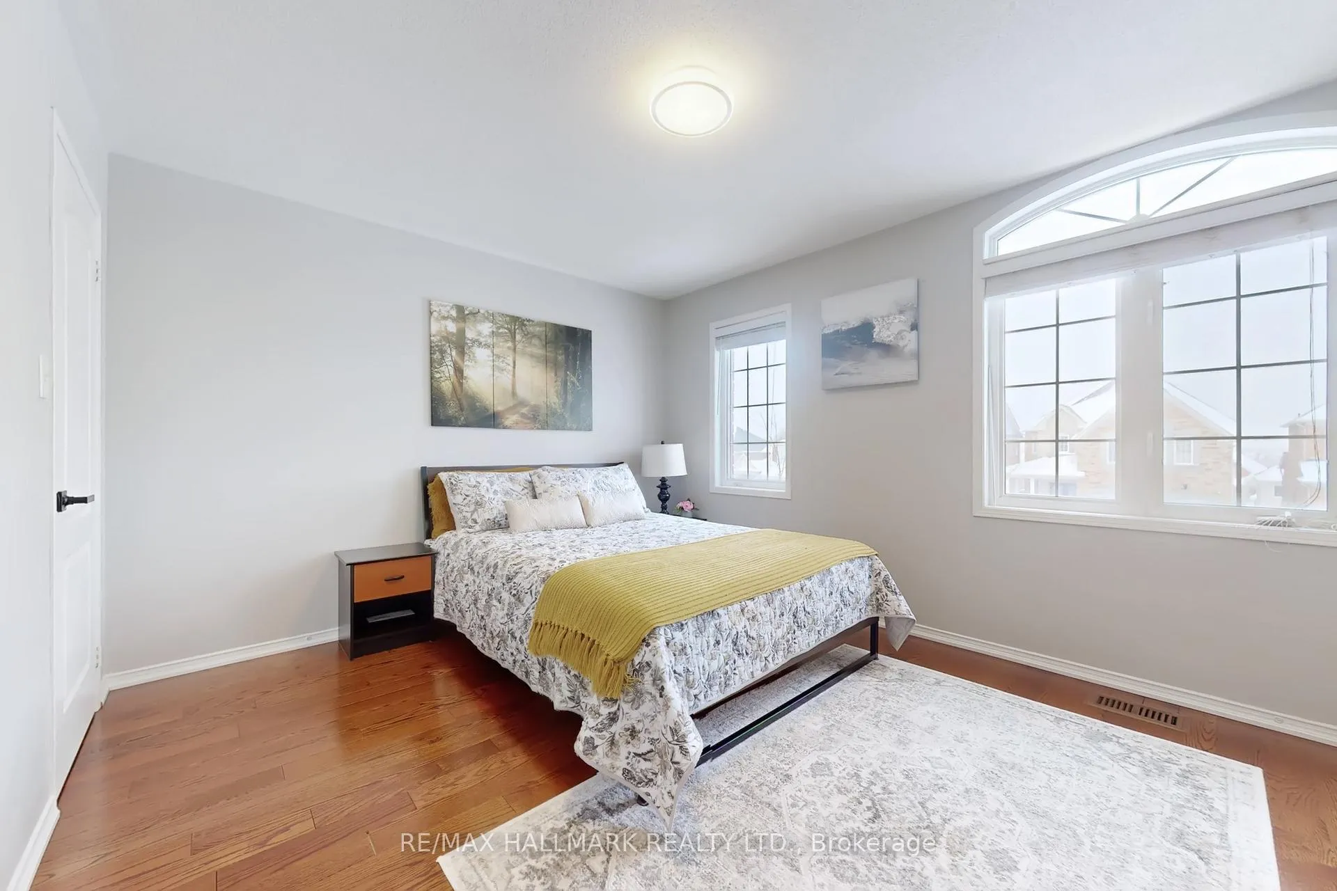 Photo 33 of 1348 Wallig Avenue, Oshawa, Taunton — HOMEH