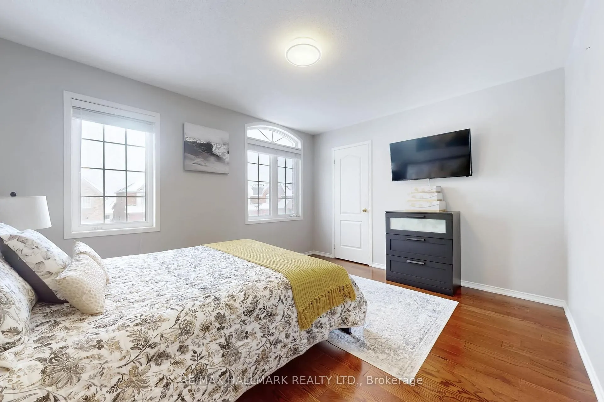 Photo 34 of 1348 Wallig Avenue, Oshawa, Taunton — HOMEH