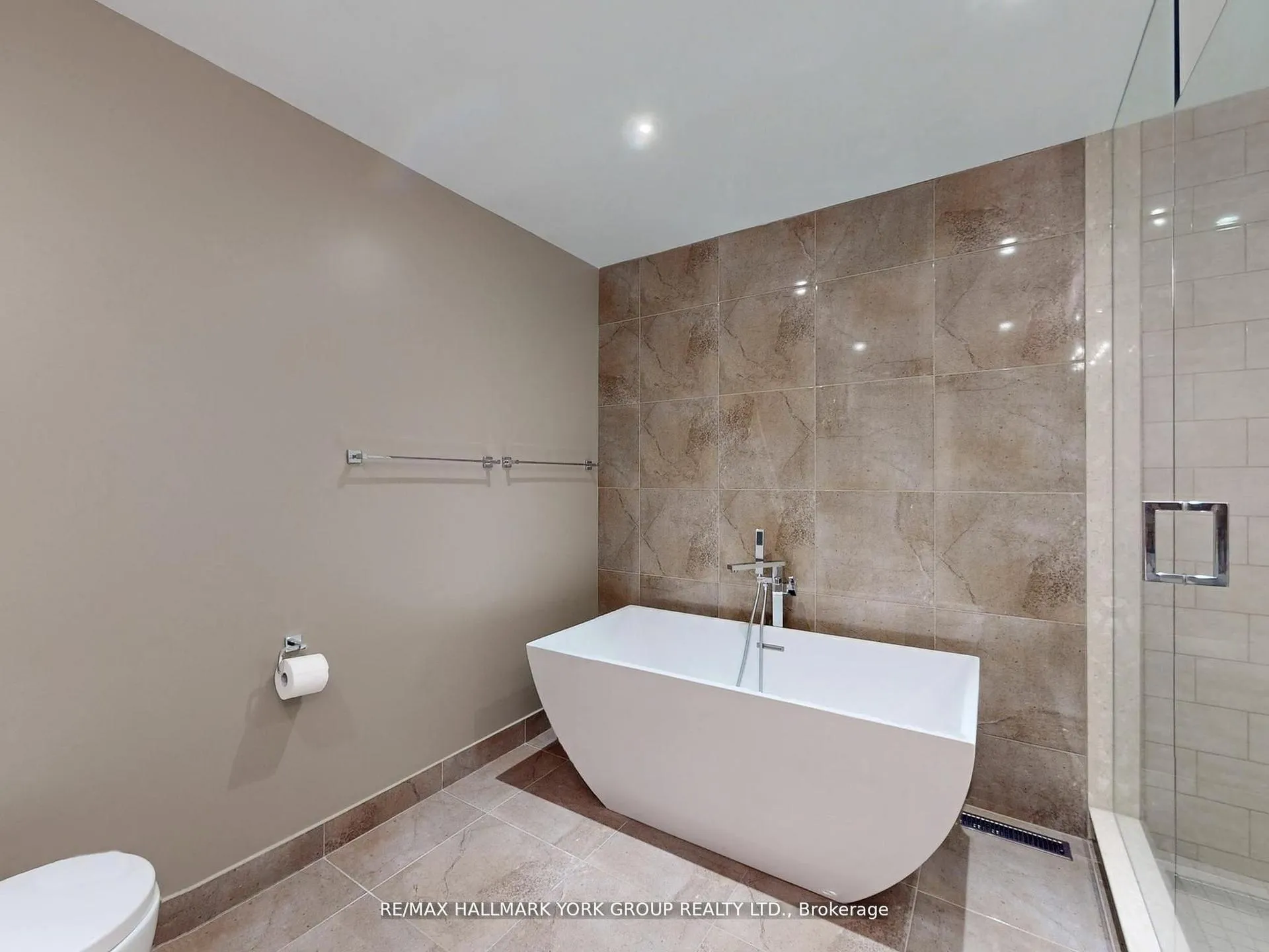 Photo 28 of 139 John West Way, Aurora, Bayview Wellington — HOMEH