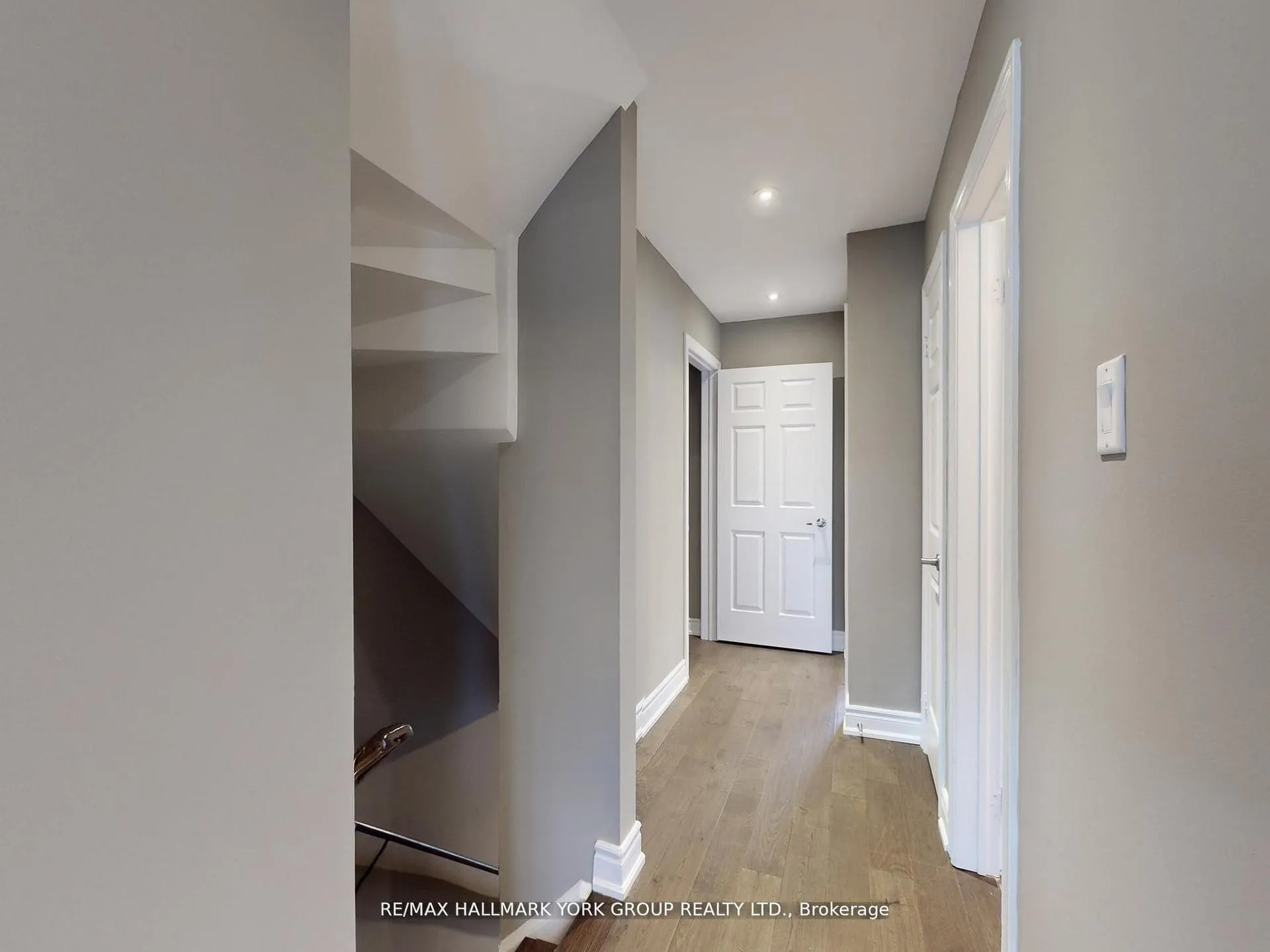 Photo 31 of 139 John West Way, Aurora, Bayview Wellington — HOMEH