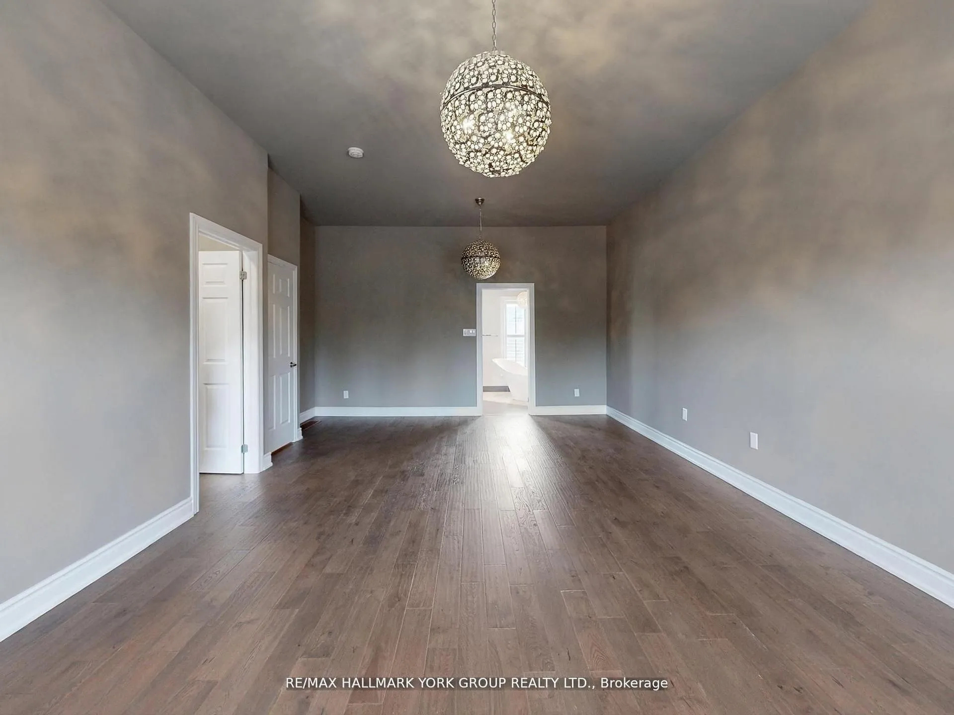 Photo 34 of 139 John West Way, Aurora, Bayview Wellington — HOMEH