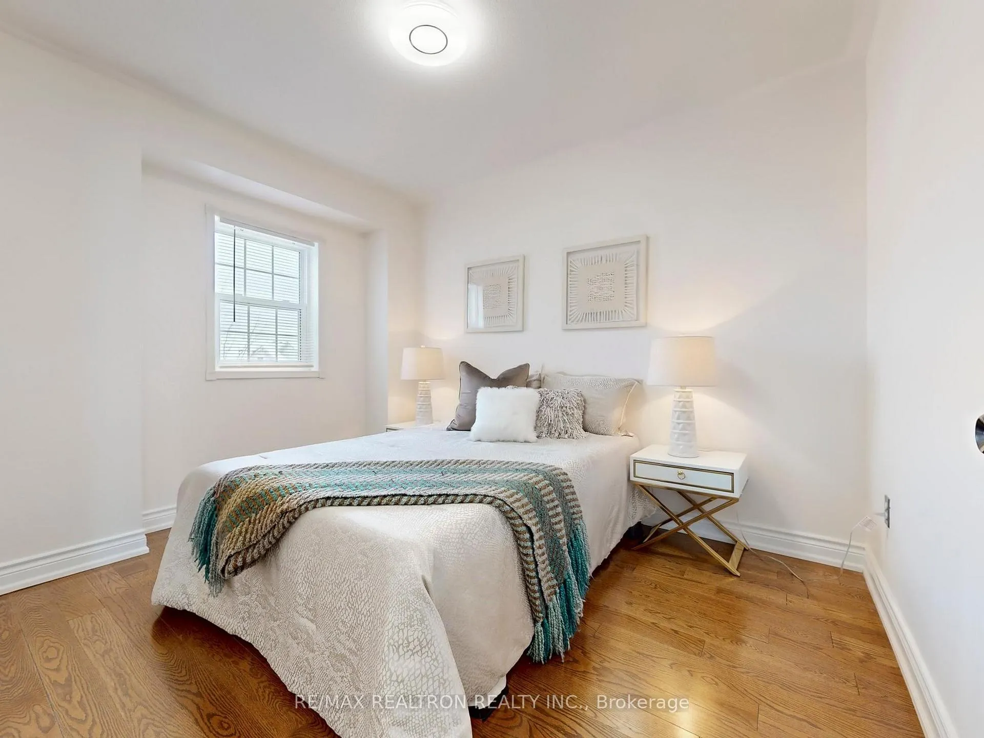 Photo 30 of 4 Wessex Drive, Whitby, Brooklin — HOMEH