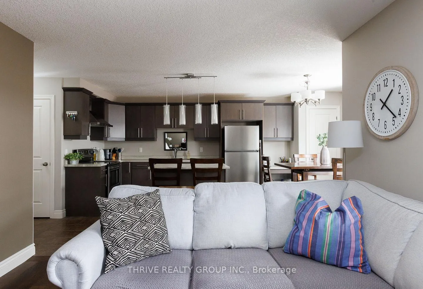 Photo 8 of 33 Abbott Street, Strathroy-Caradoc, SE — HOMEH