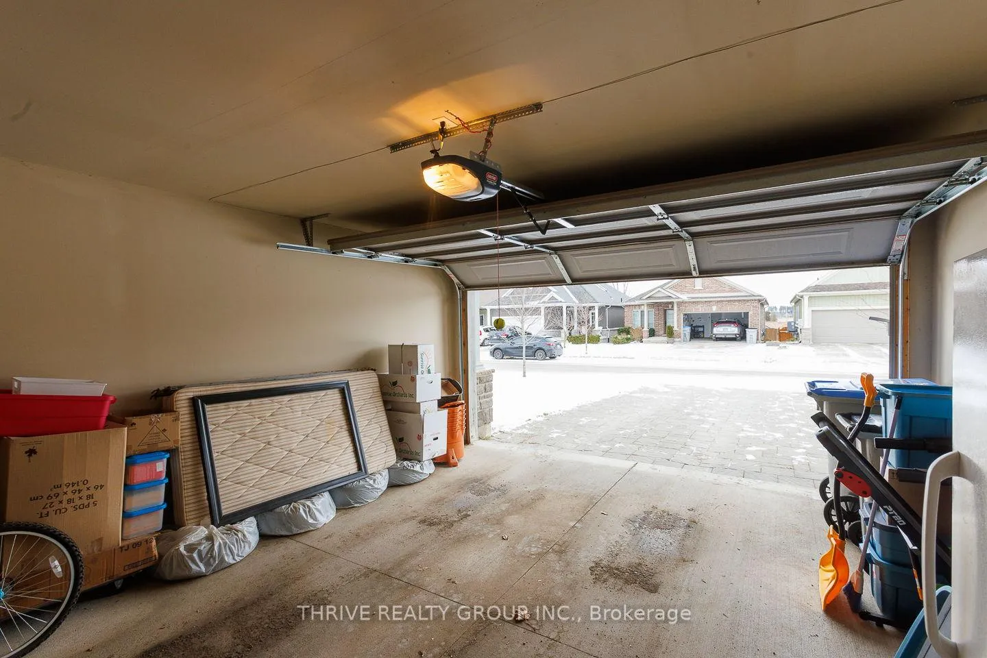 Photo 31 of 33 Abbott Street, Strathroy-Caradoc, SE — HOMEH
